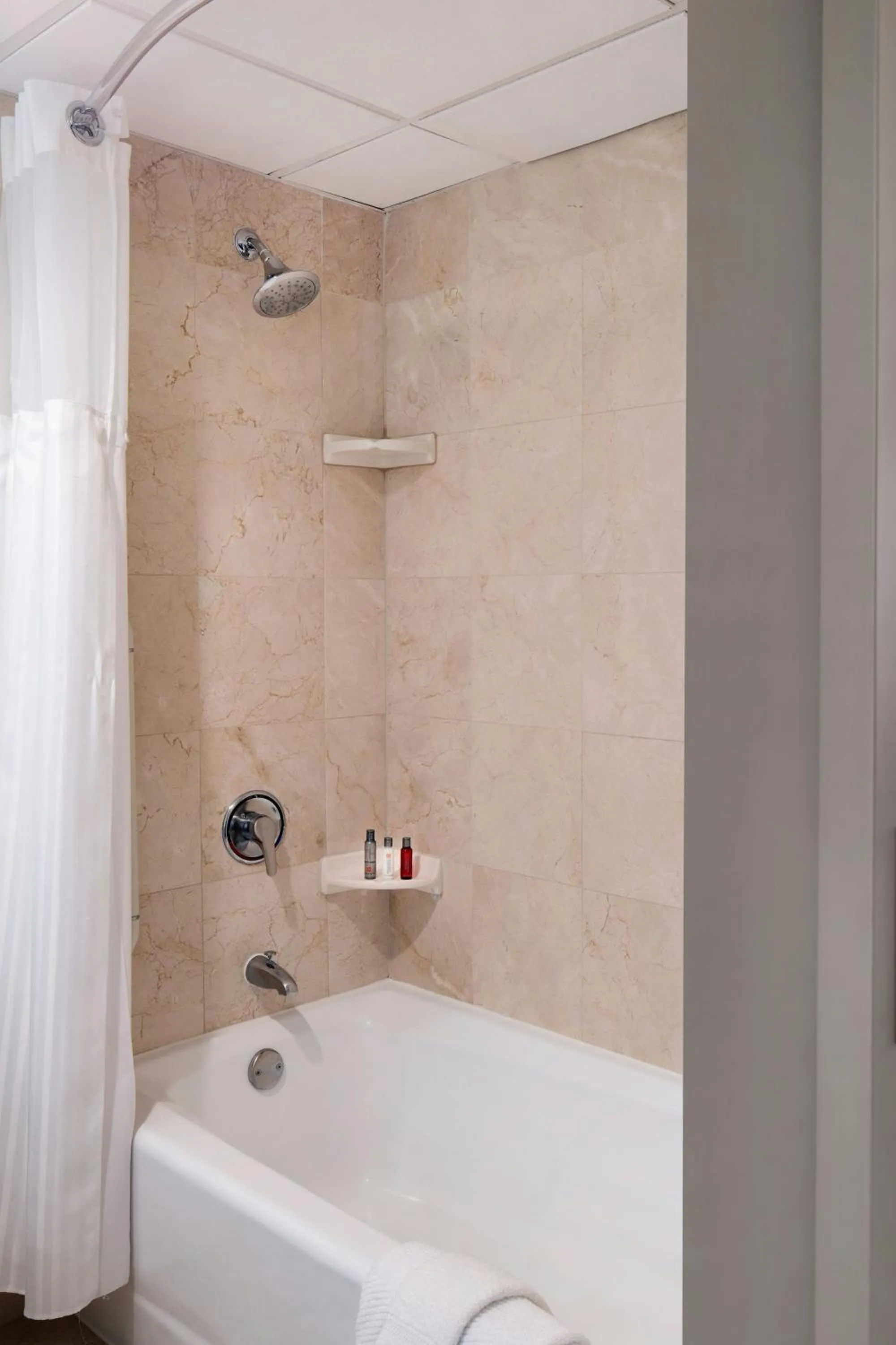 Bathroom in Irvine Marriott