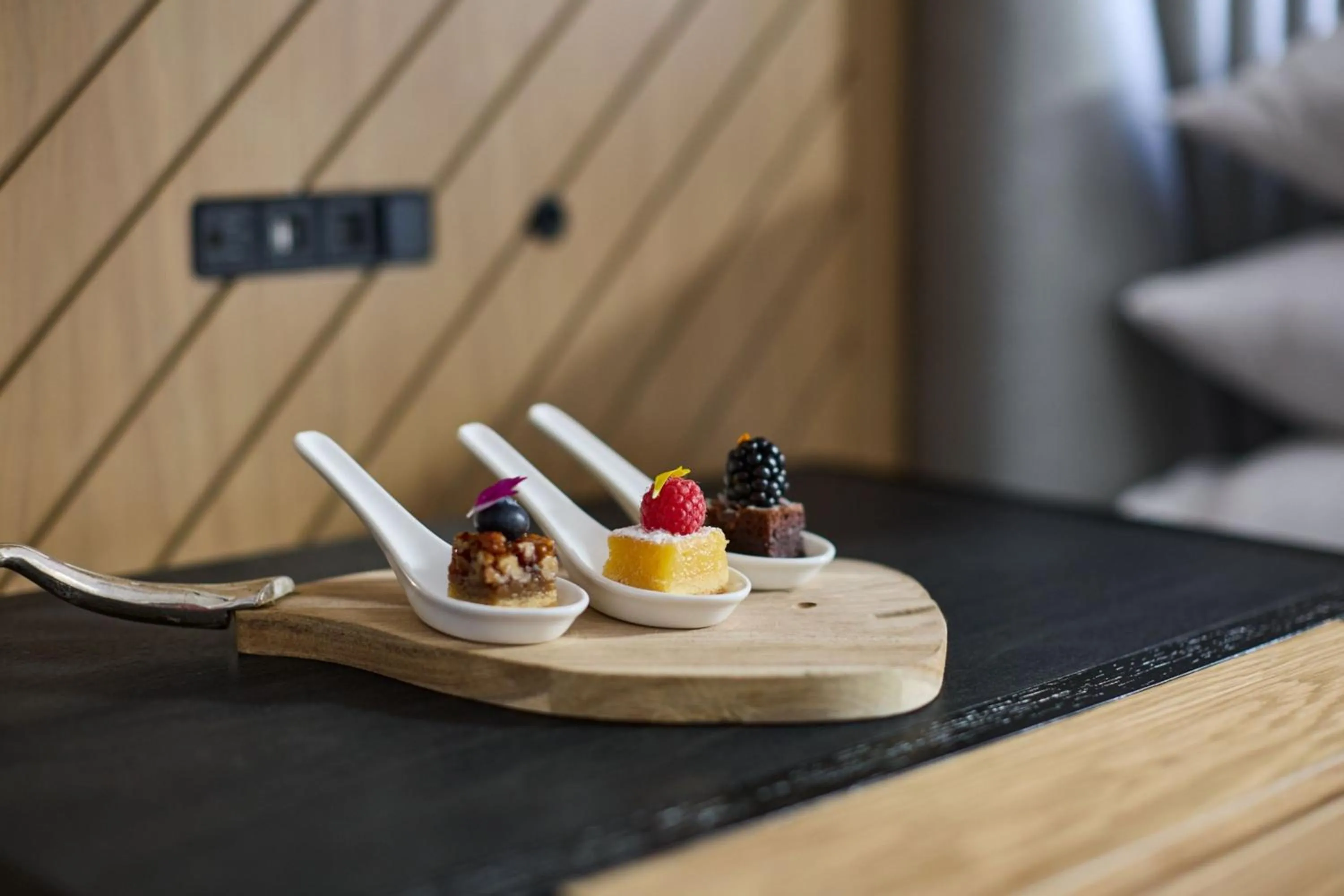 Restaurant/places to eat in Marina del Rey Marriott