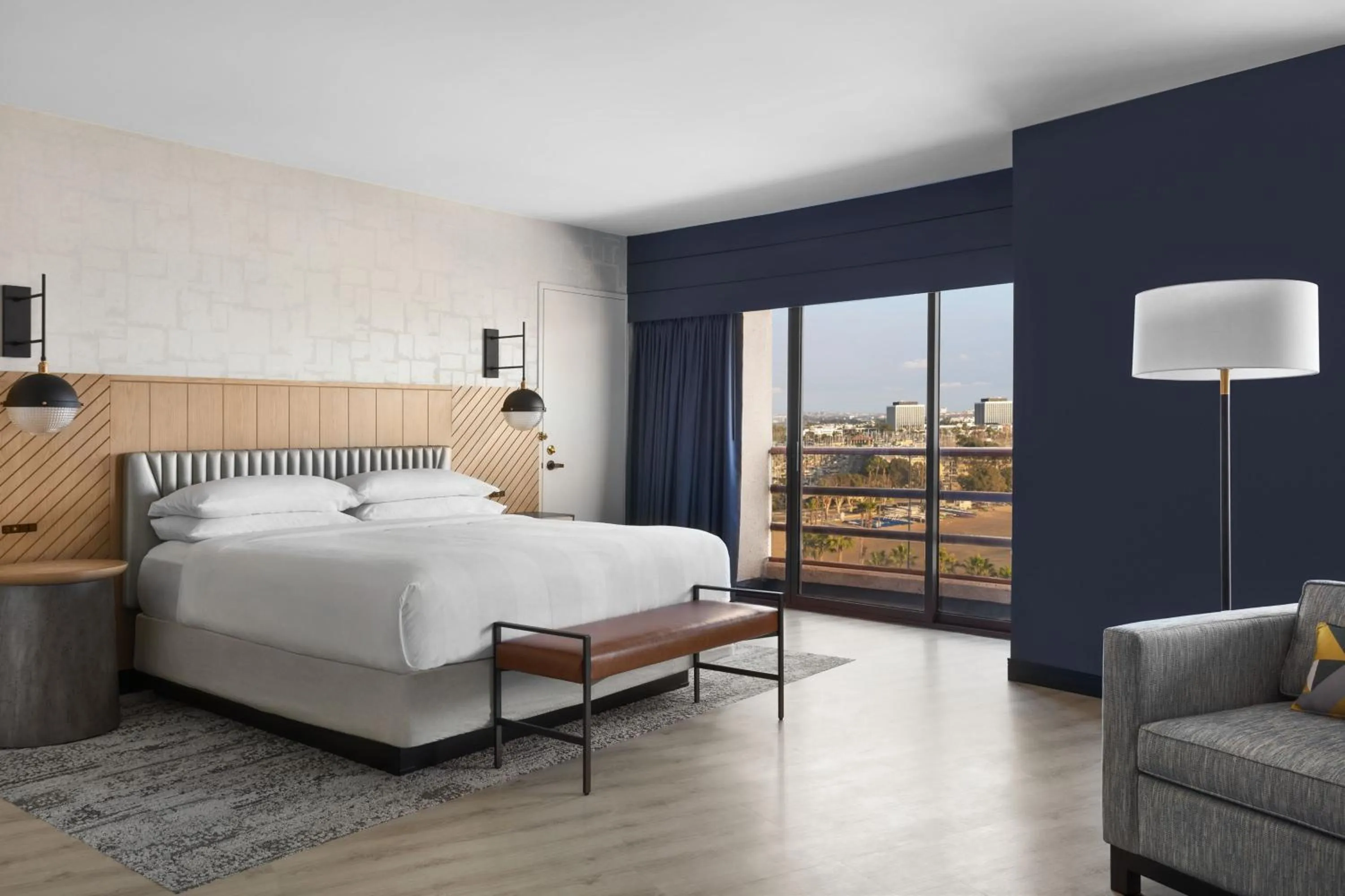 Bedroom, Bed in Marina del Rey Marriott