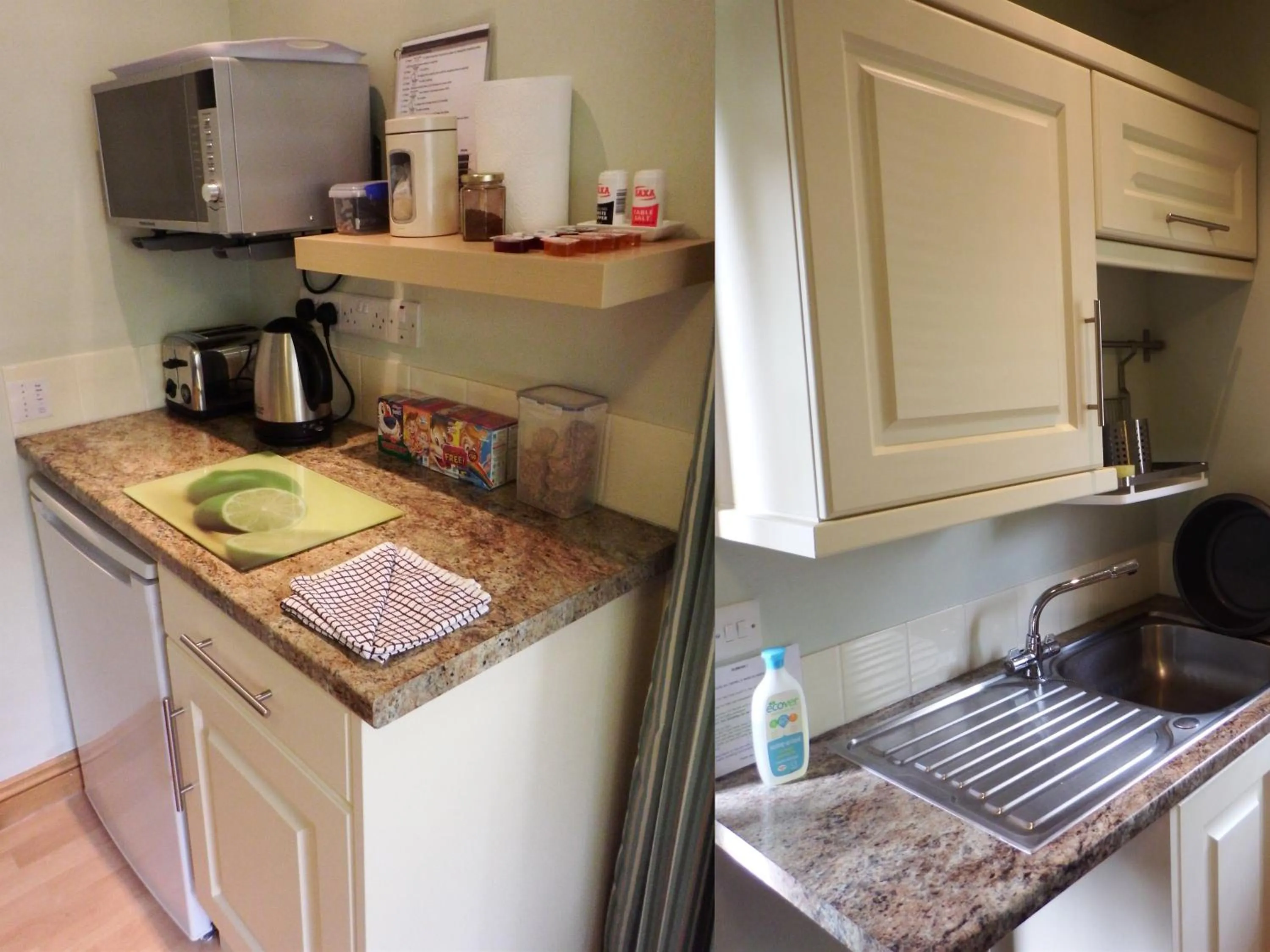 Dining area in Kenilworth Garden Accomodation