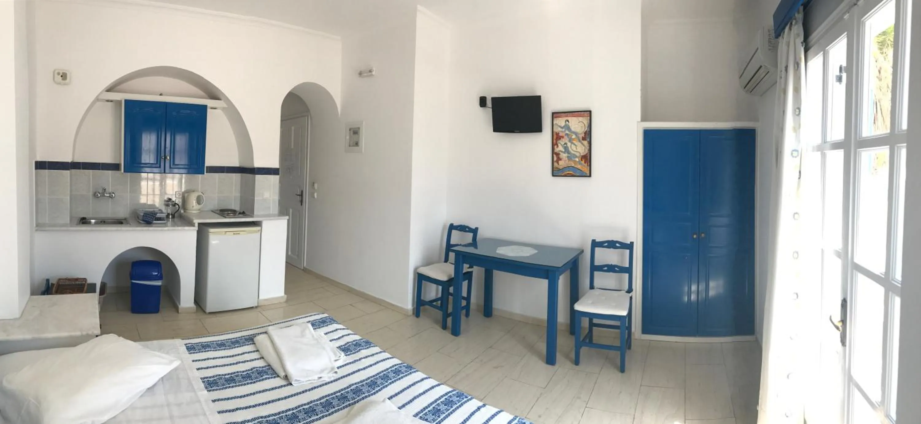 Bed in Dioskouri Art Villas