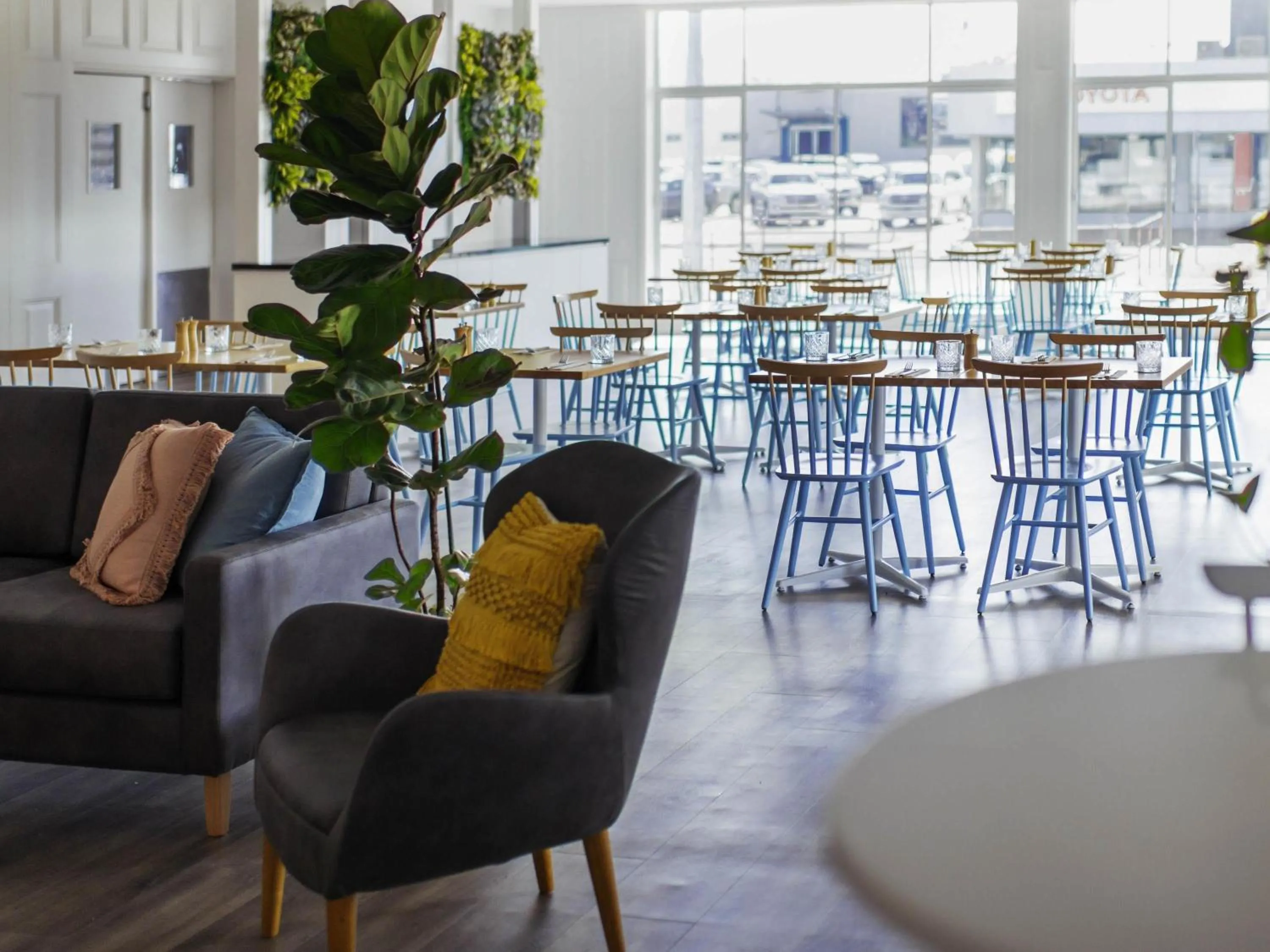 Restaurant/places to eat in ibis Styles Mt Isa Verona