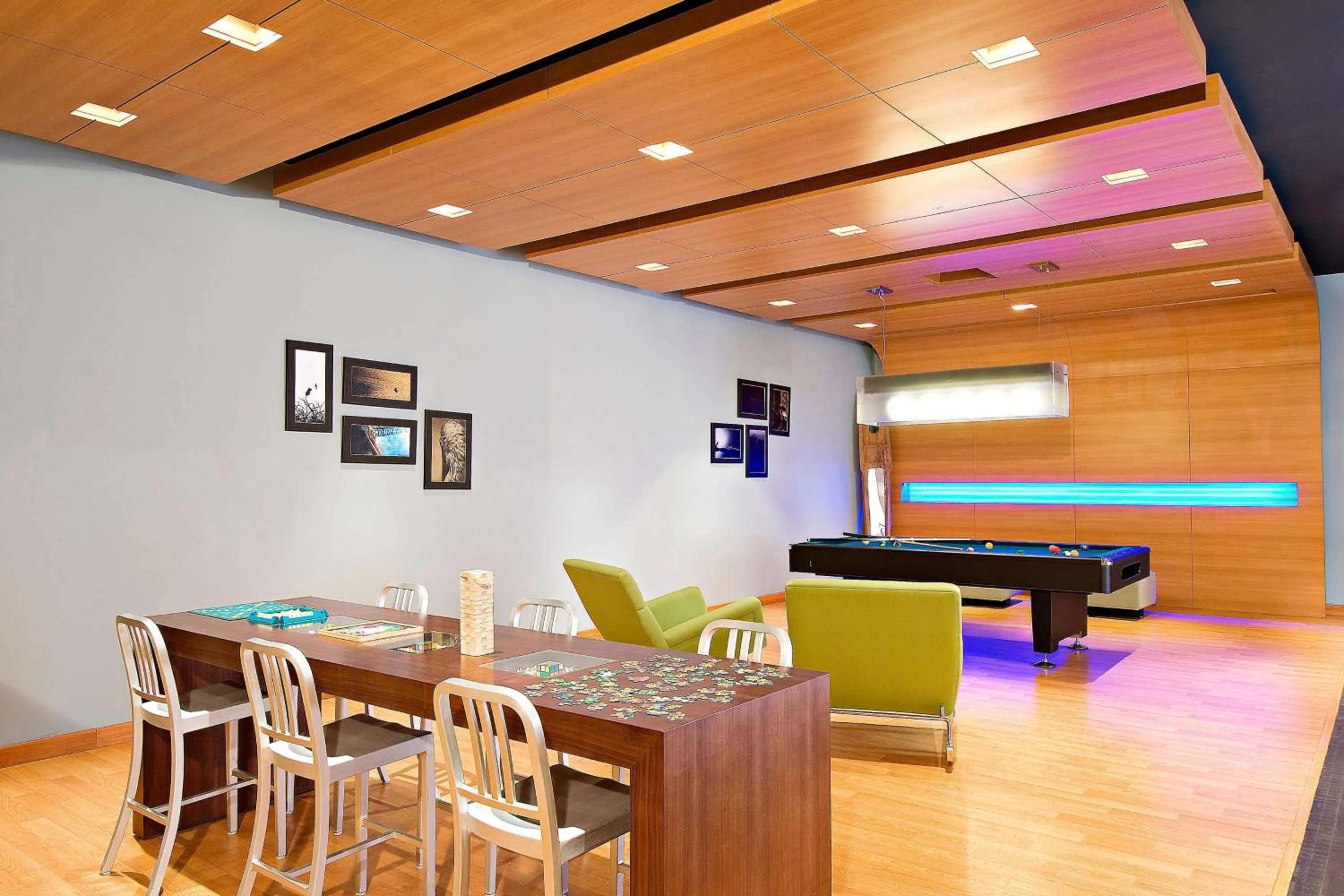 Lounge or bar in Aloft Bengaluru Whitefield