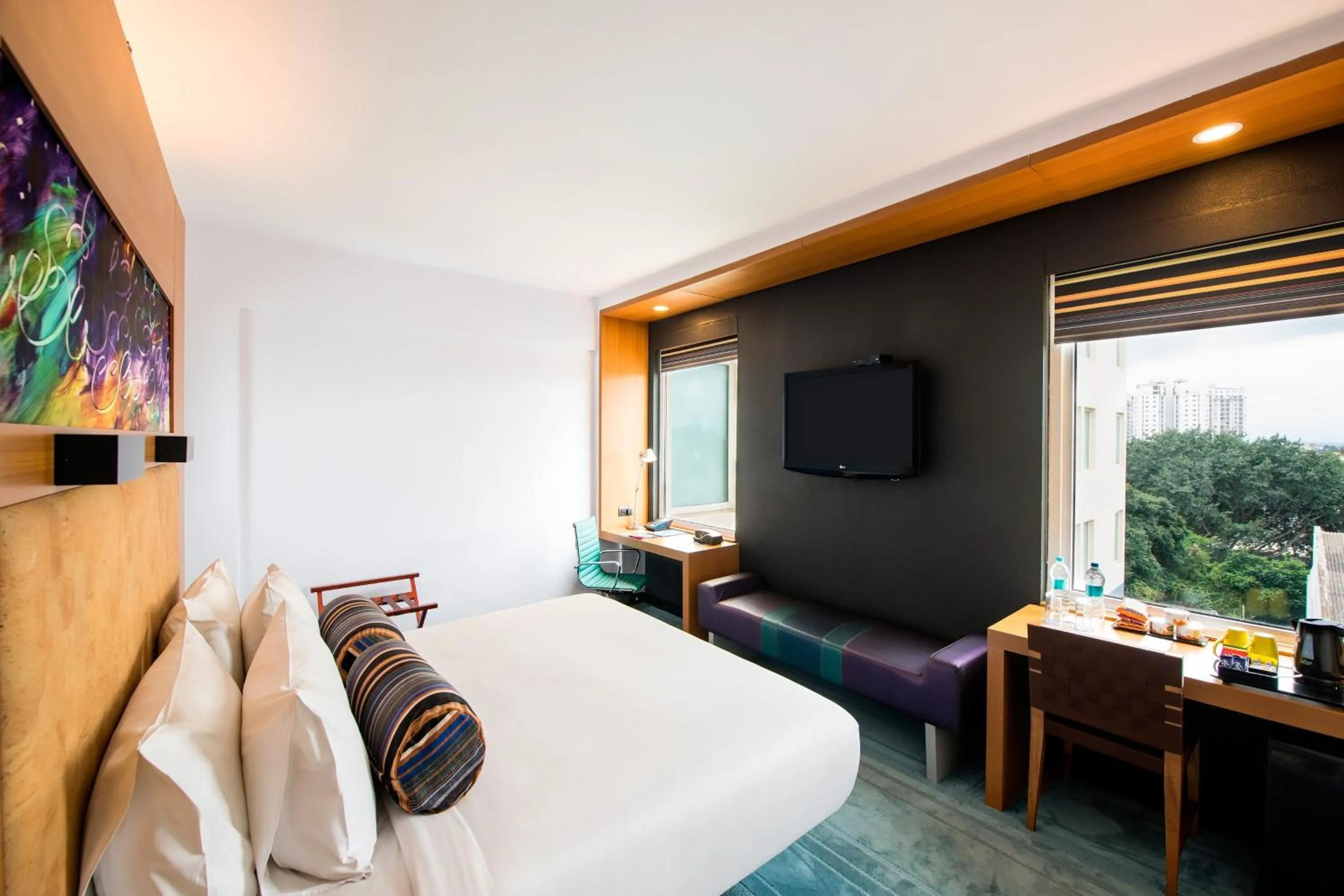Bedroom, Bed in Aloft Bengaluru Whitefield