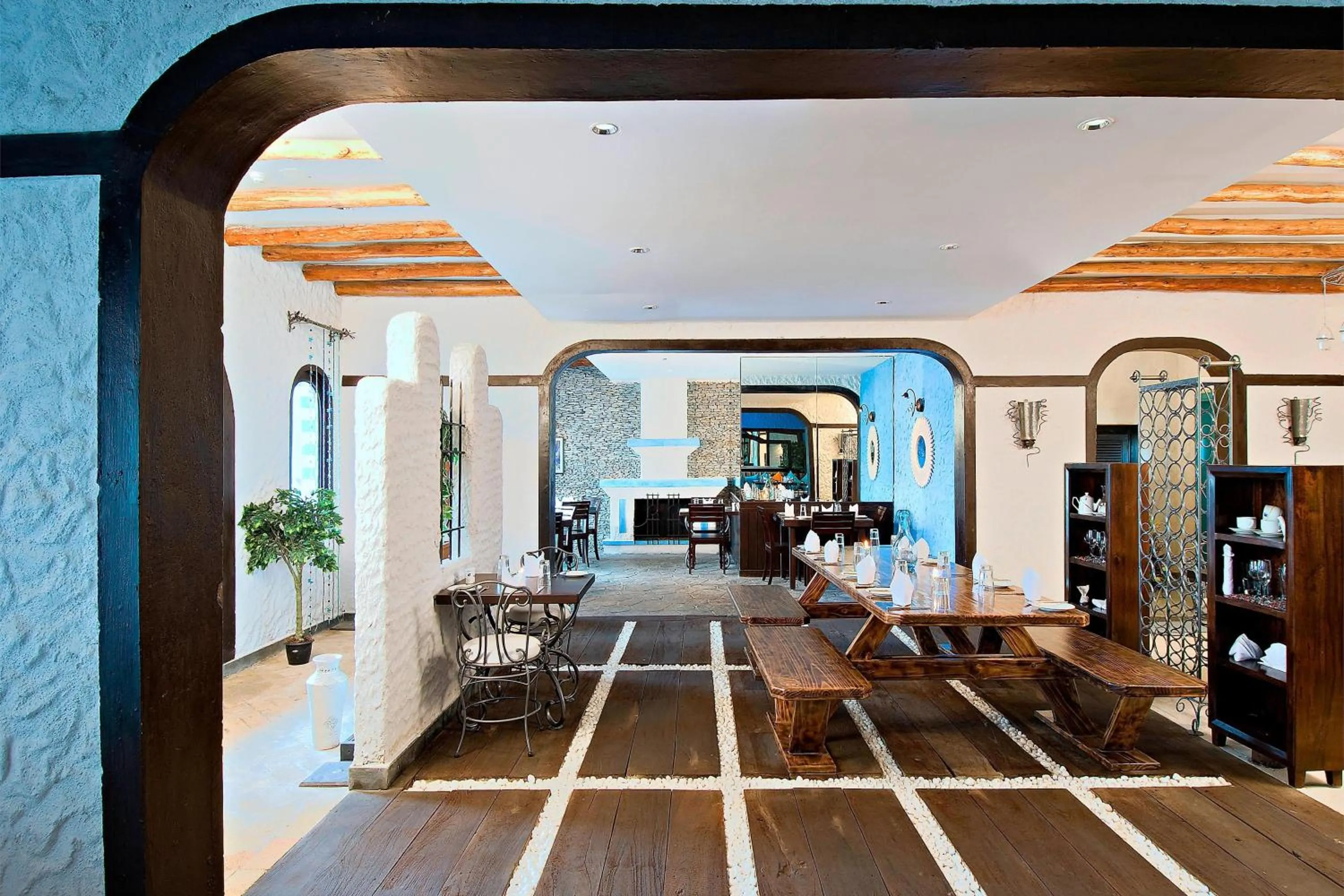 Restaurant/places to eat in Aloft Bengaluru Whitefield