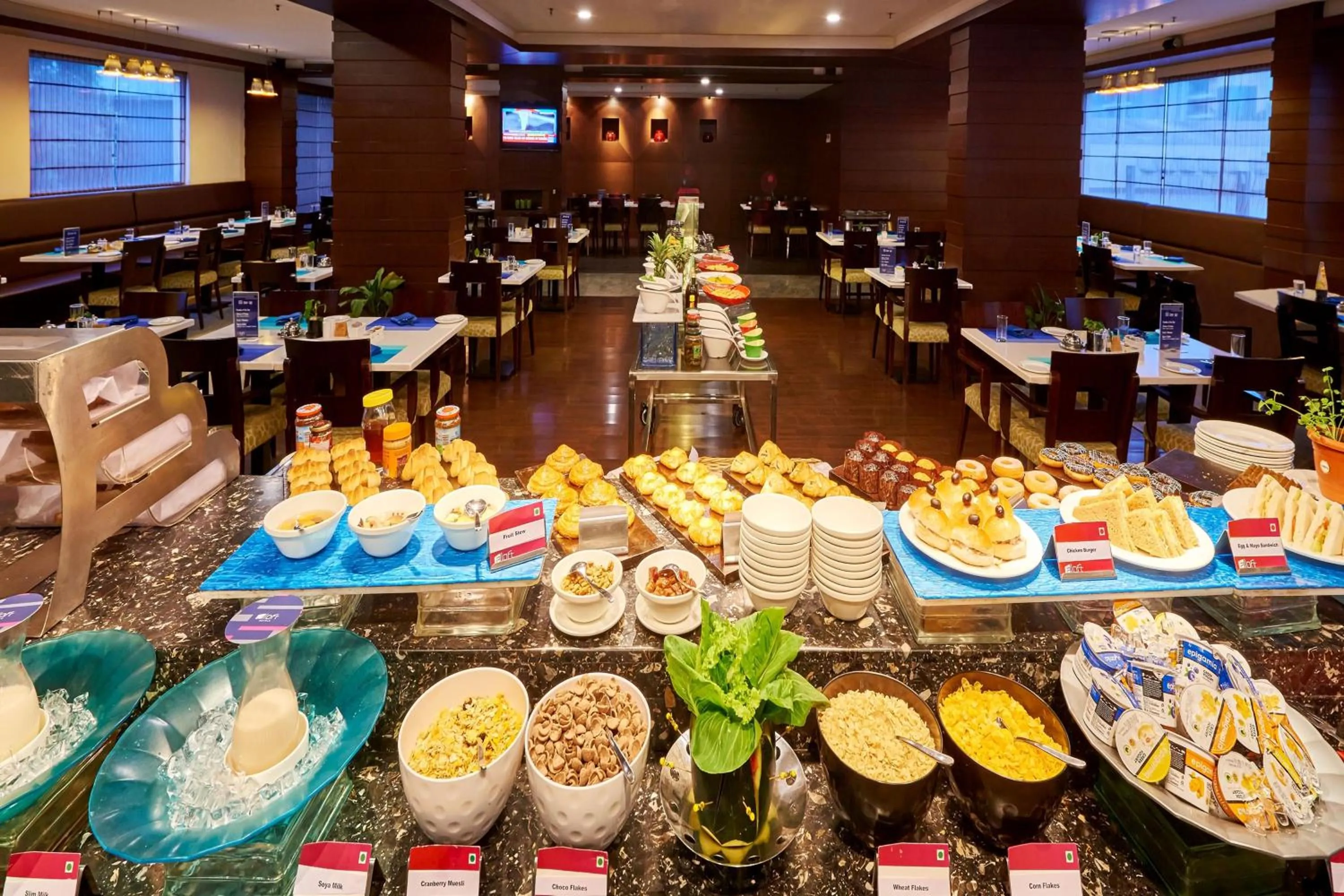 Restaurant/places to eat in Aloft Bengaluru Whitefield