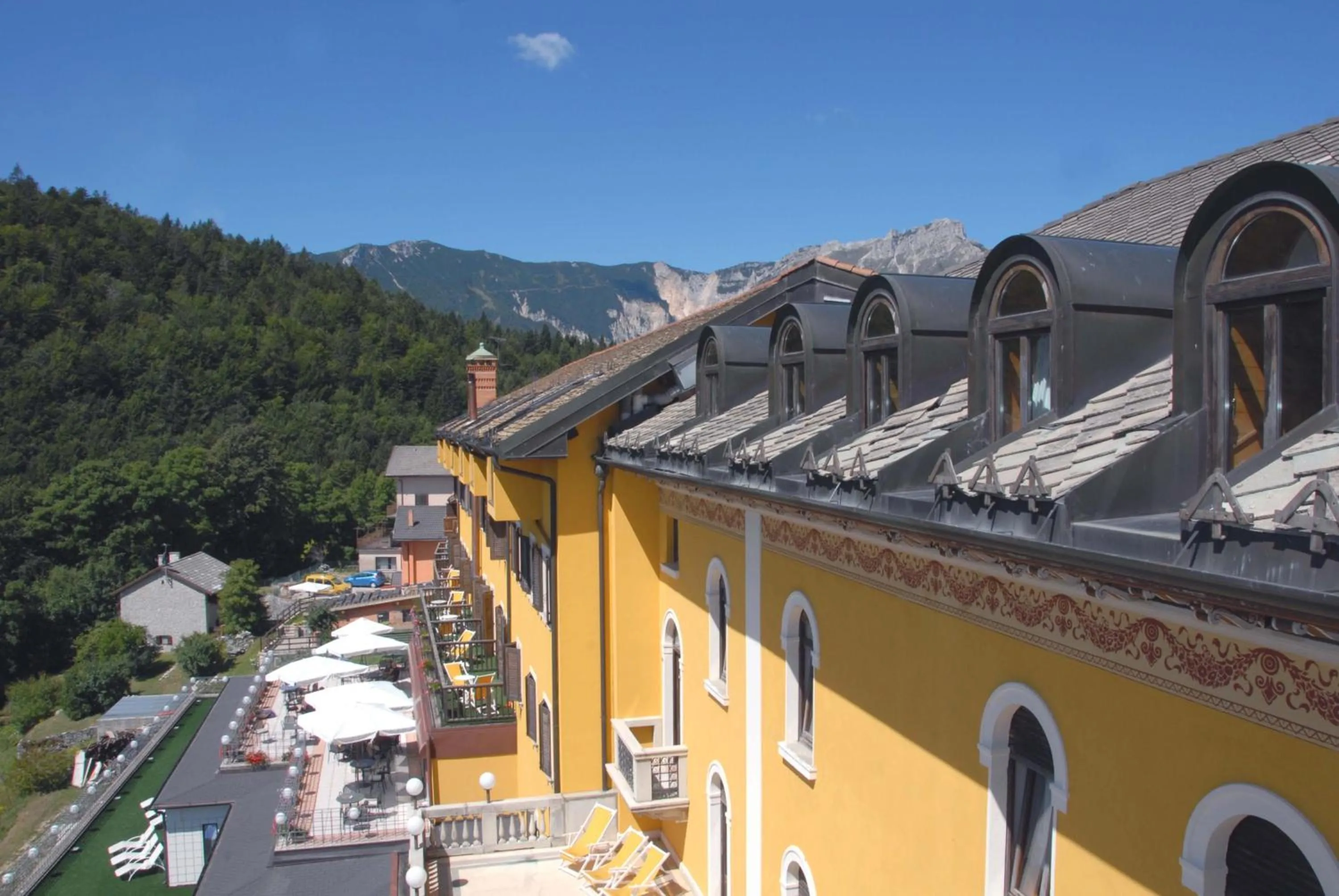 Facade/entrance in Grand Hotel Astoria