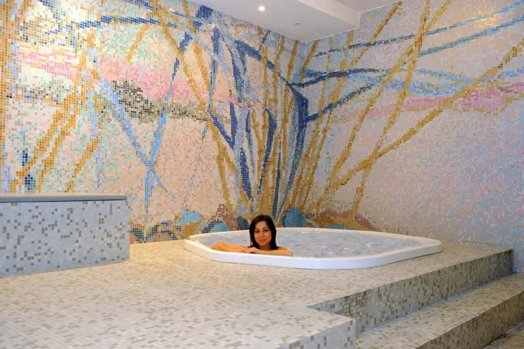 Spa and wellness centre/facilities in Grand Hotel Astoria