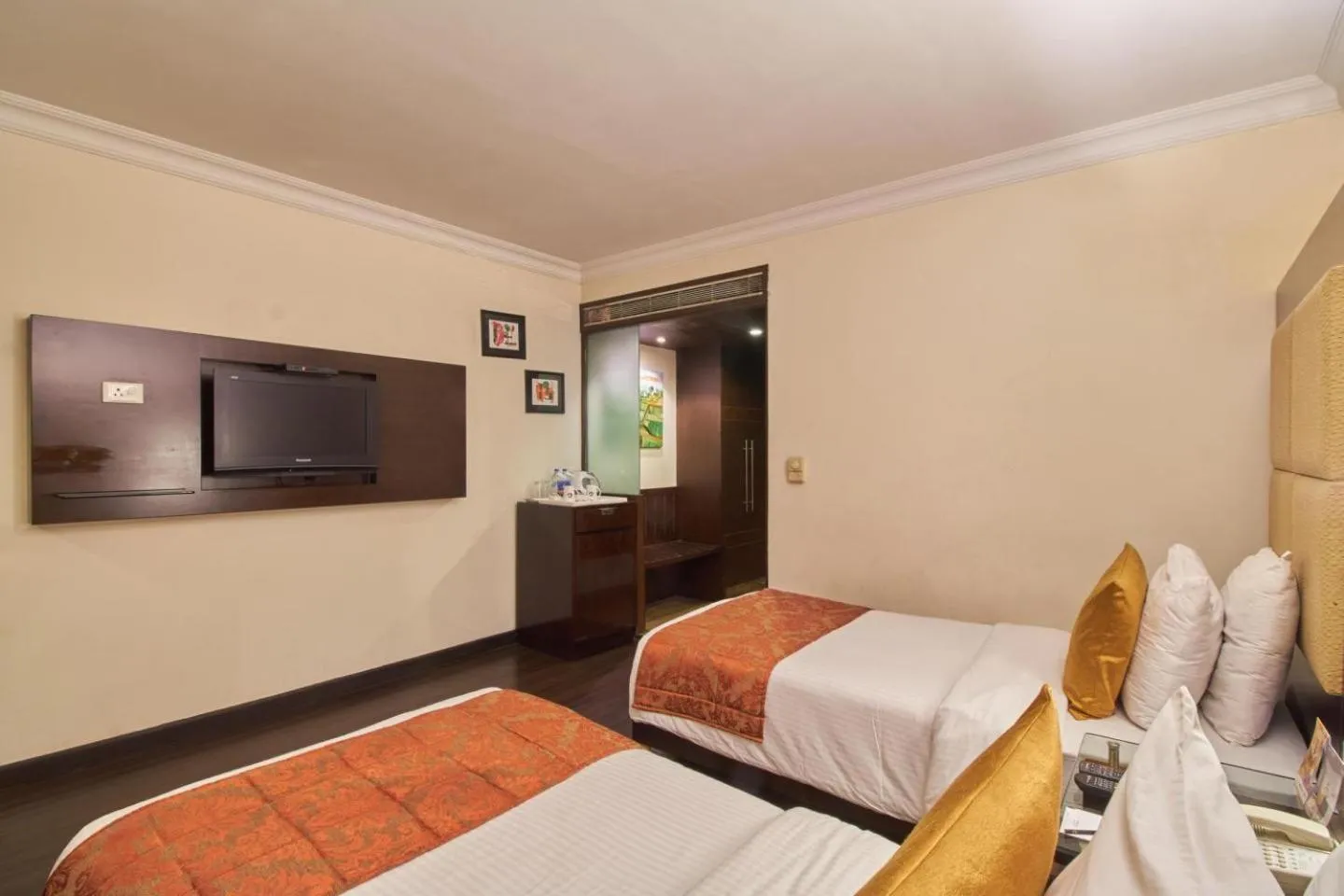 Bed in Fortune Park Panchwati, Kolkata - Member ITC Hotels' Group