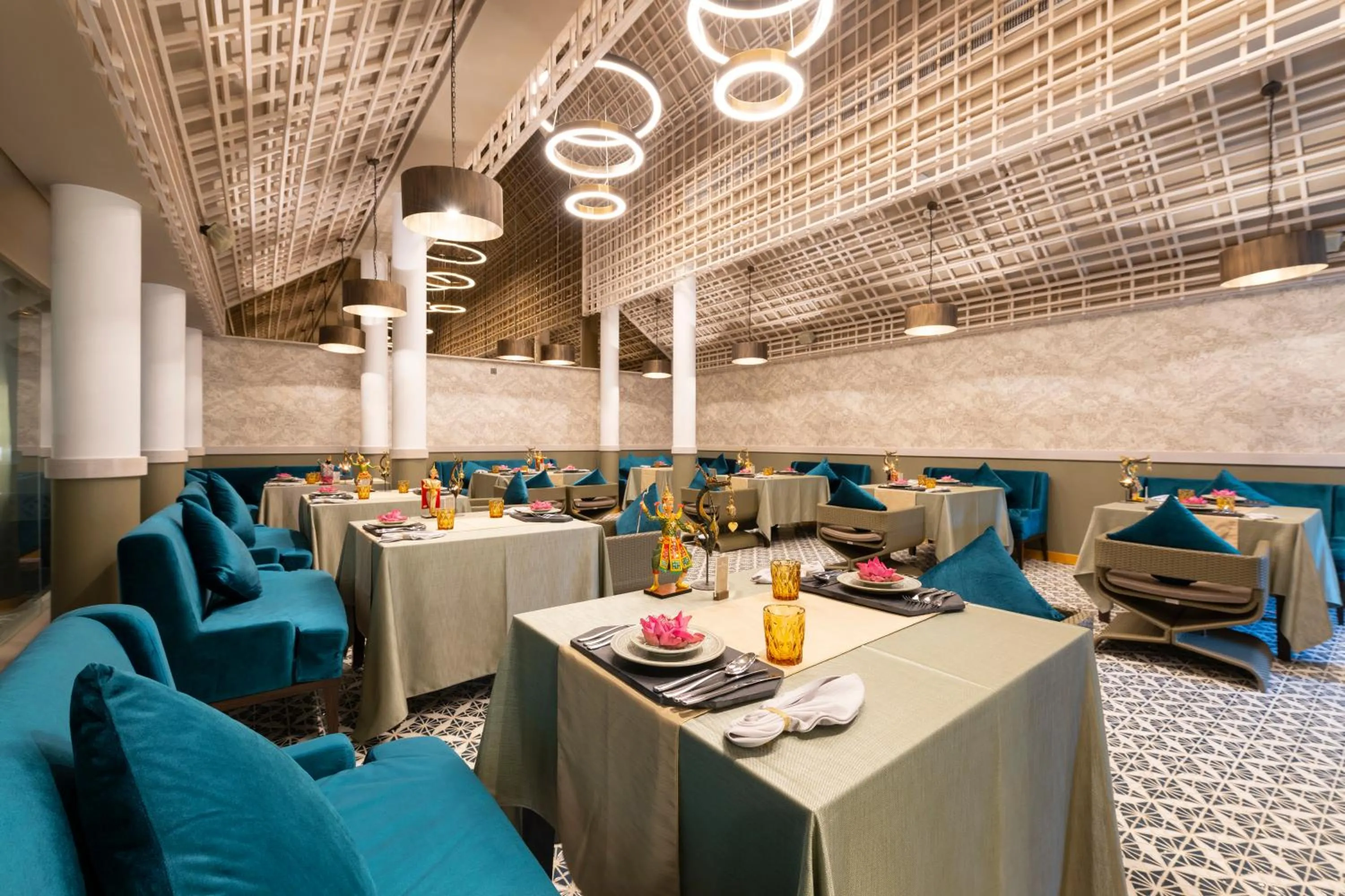 Restaurant/places to eat in The Shore At Katathani - Adult Only - SHA Extra Plus