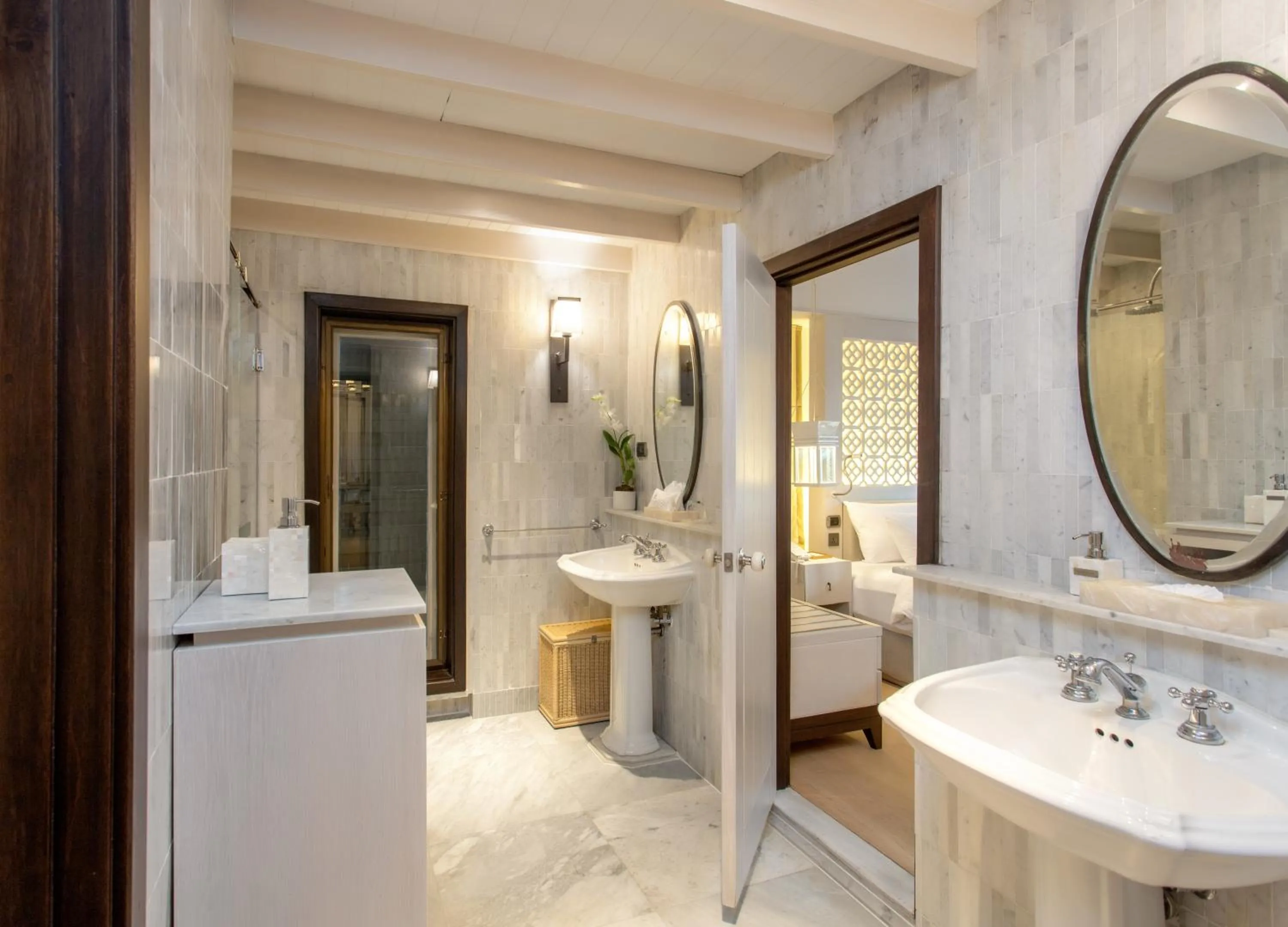 Bathroom in The Shore At Katathani - Adult Only - SHA Extra Plus