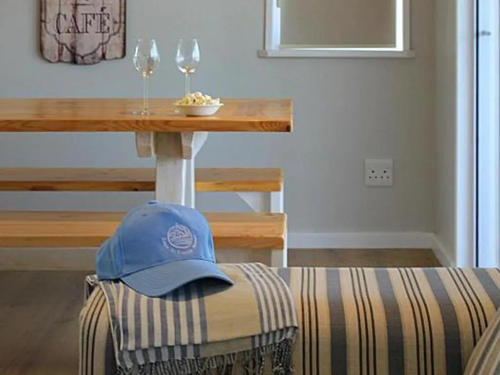 Living room in Seals Backpackers