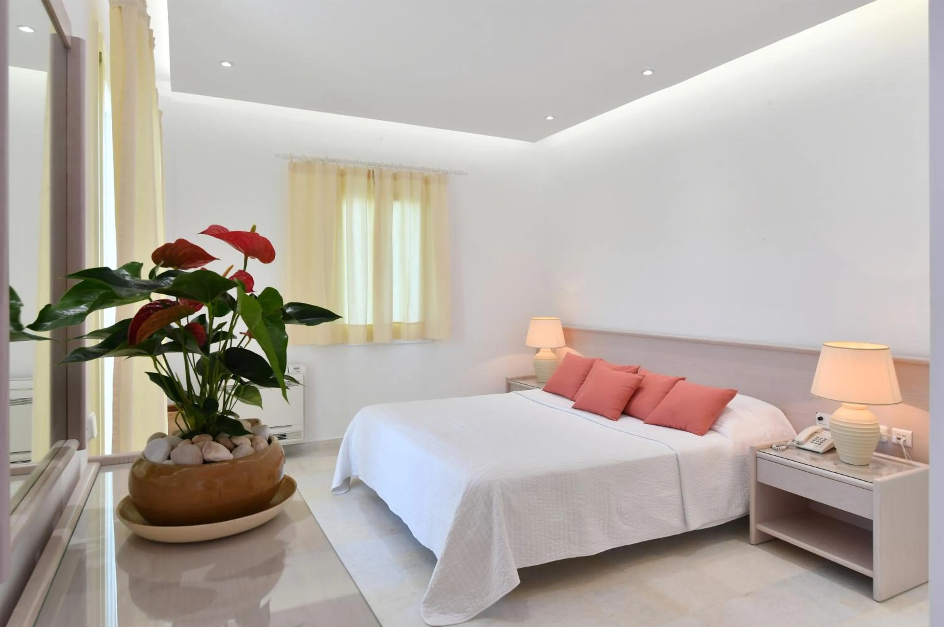 Interconnecting Junior Suites garden and sea view in Astir Of Paros