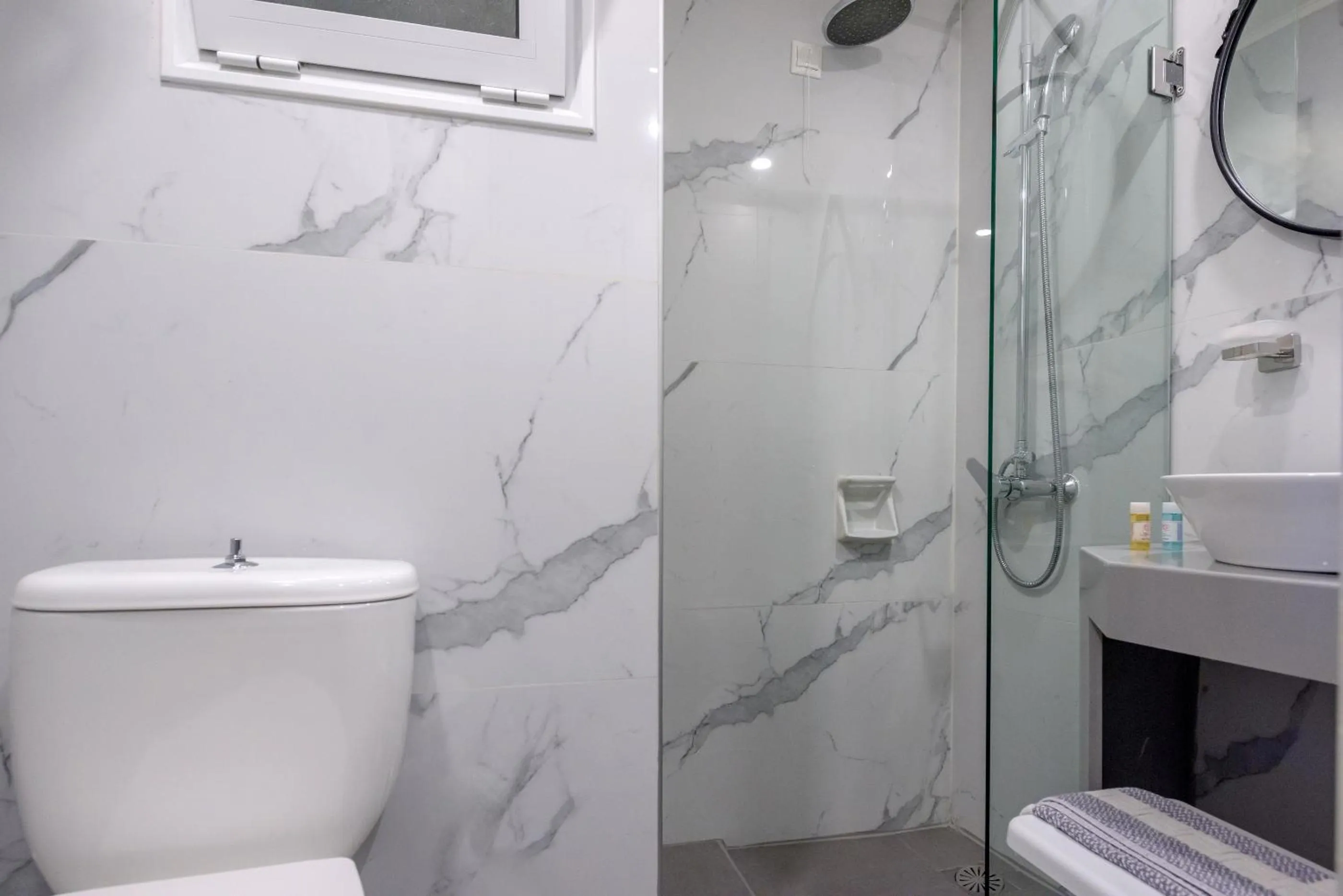 Shower in El Greco Hotel