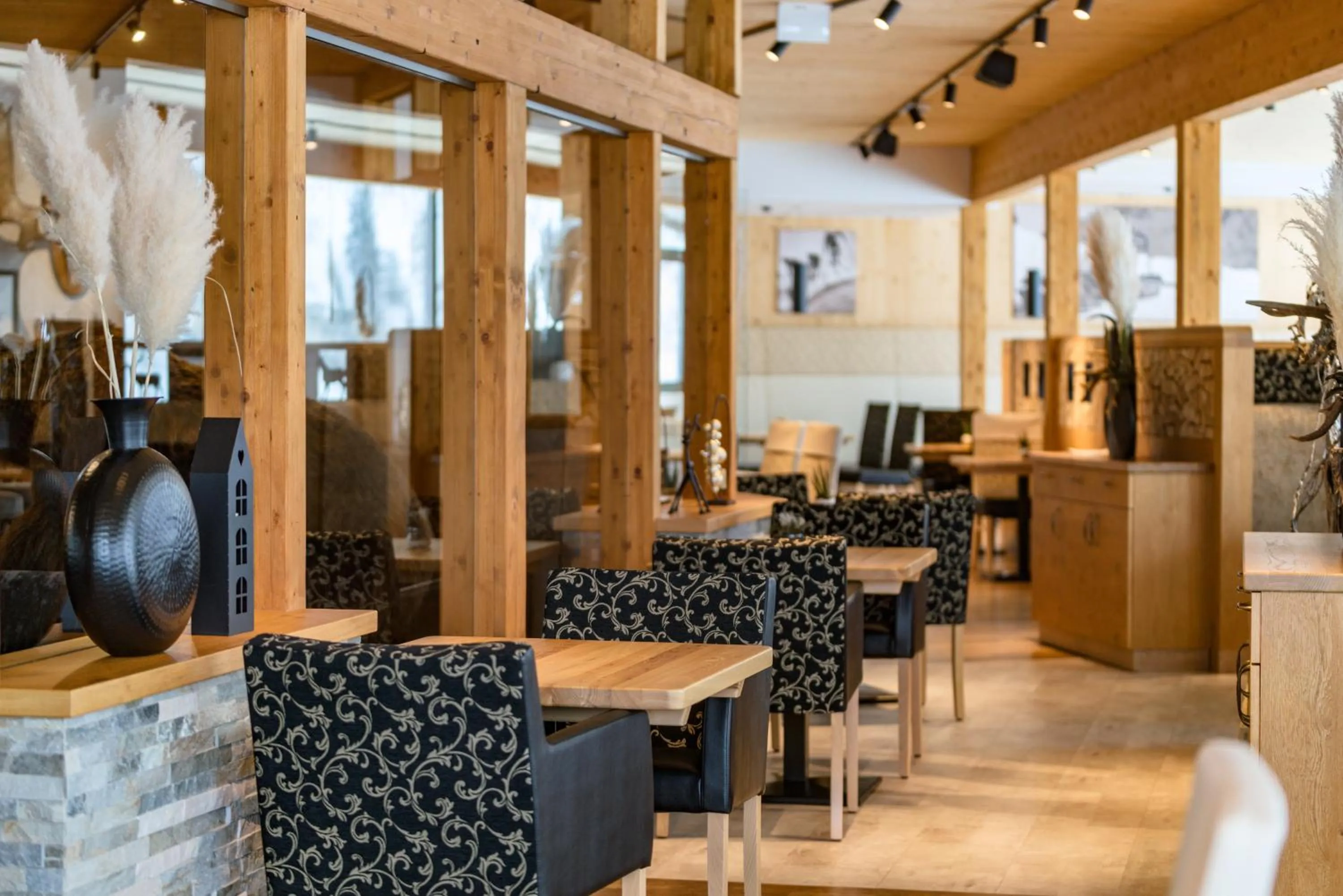 Restaurant/places to eat in Appartement & Suiten Hotel Glöcknerin