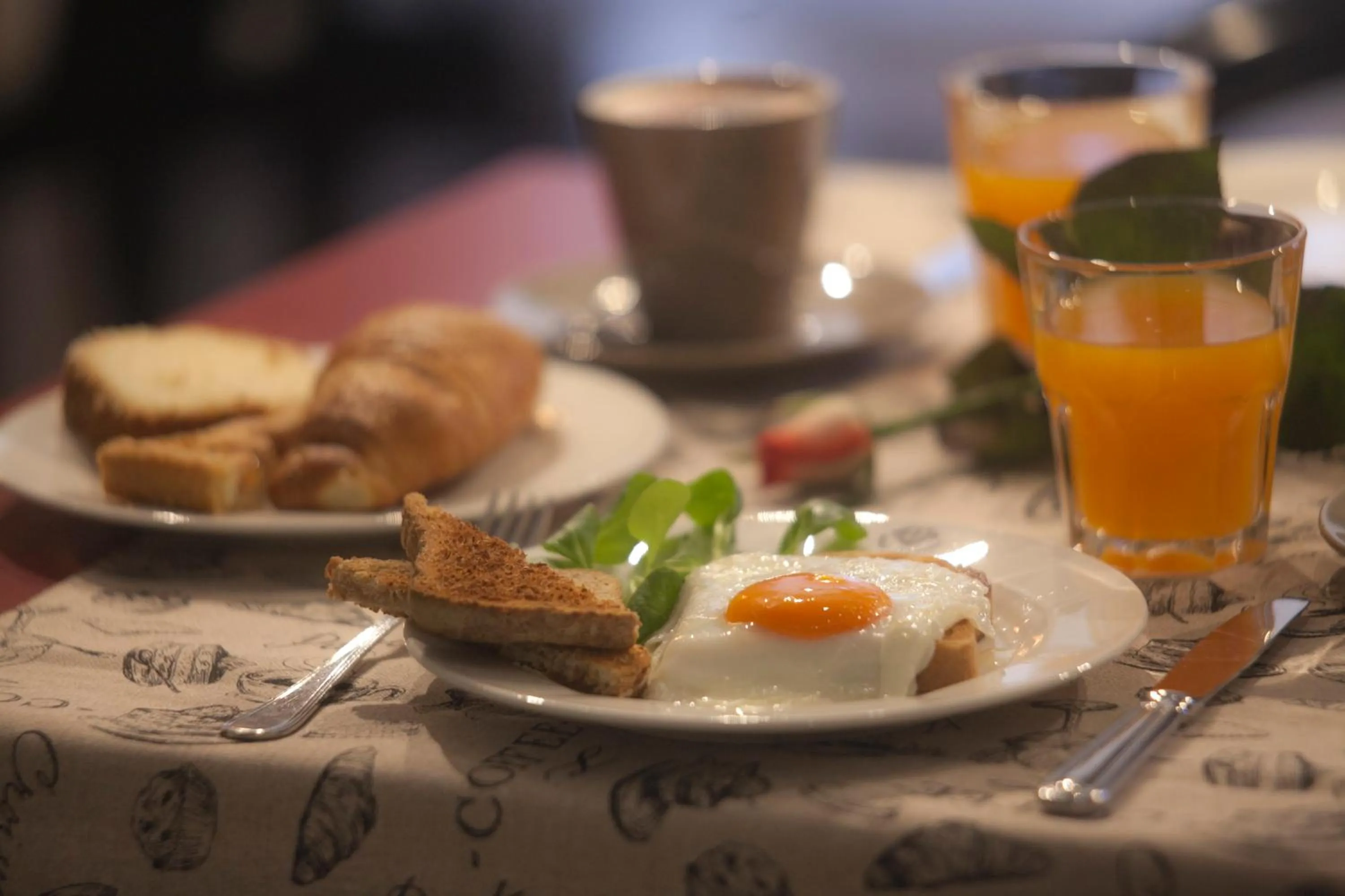 Food and drinks in Hotel Diamante