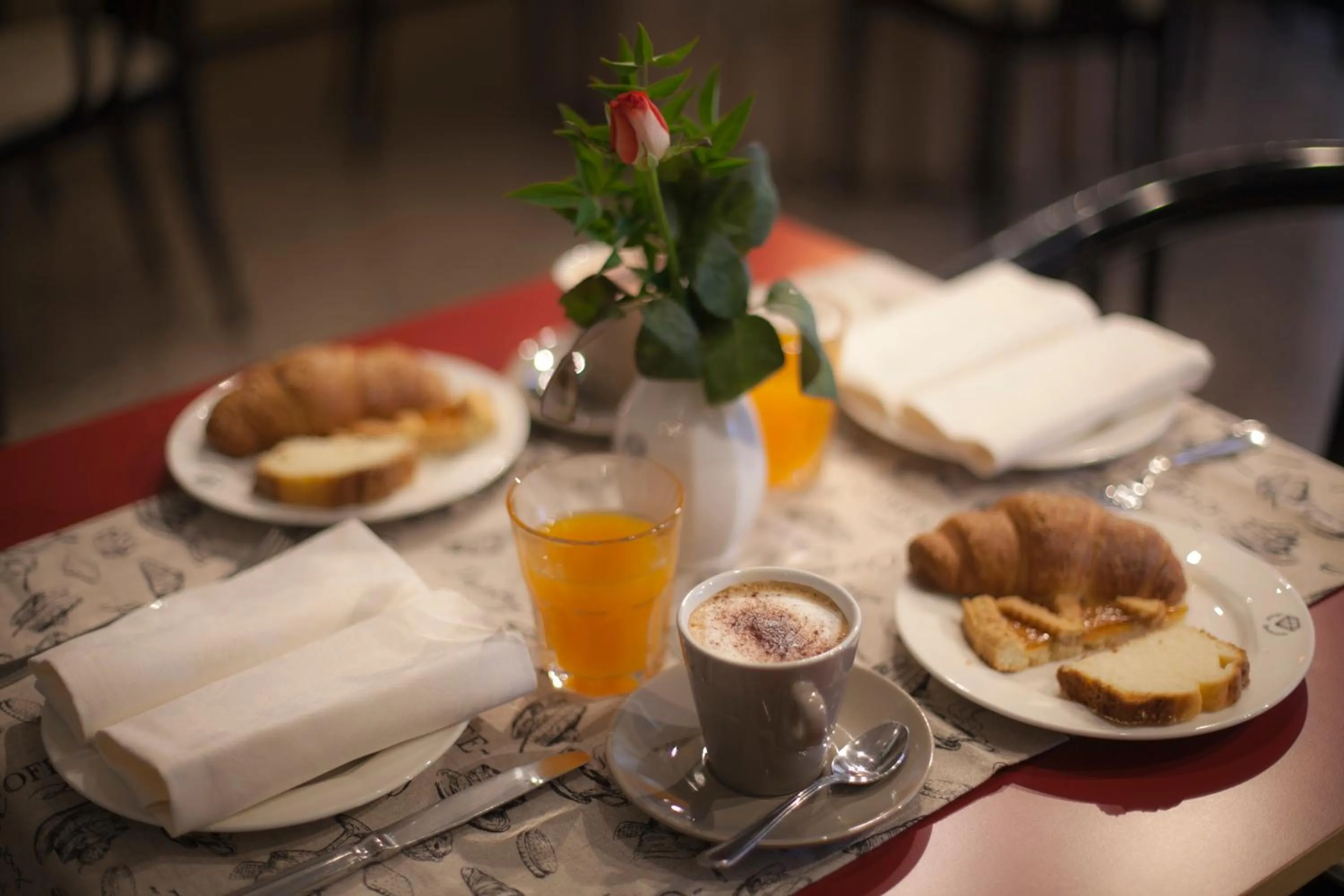 Food and drinks in Hotel Diamante