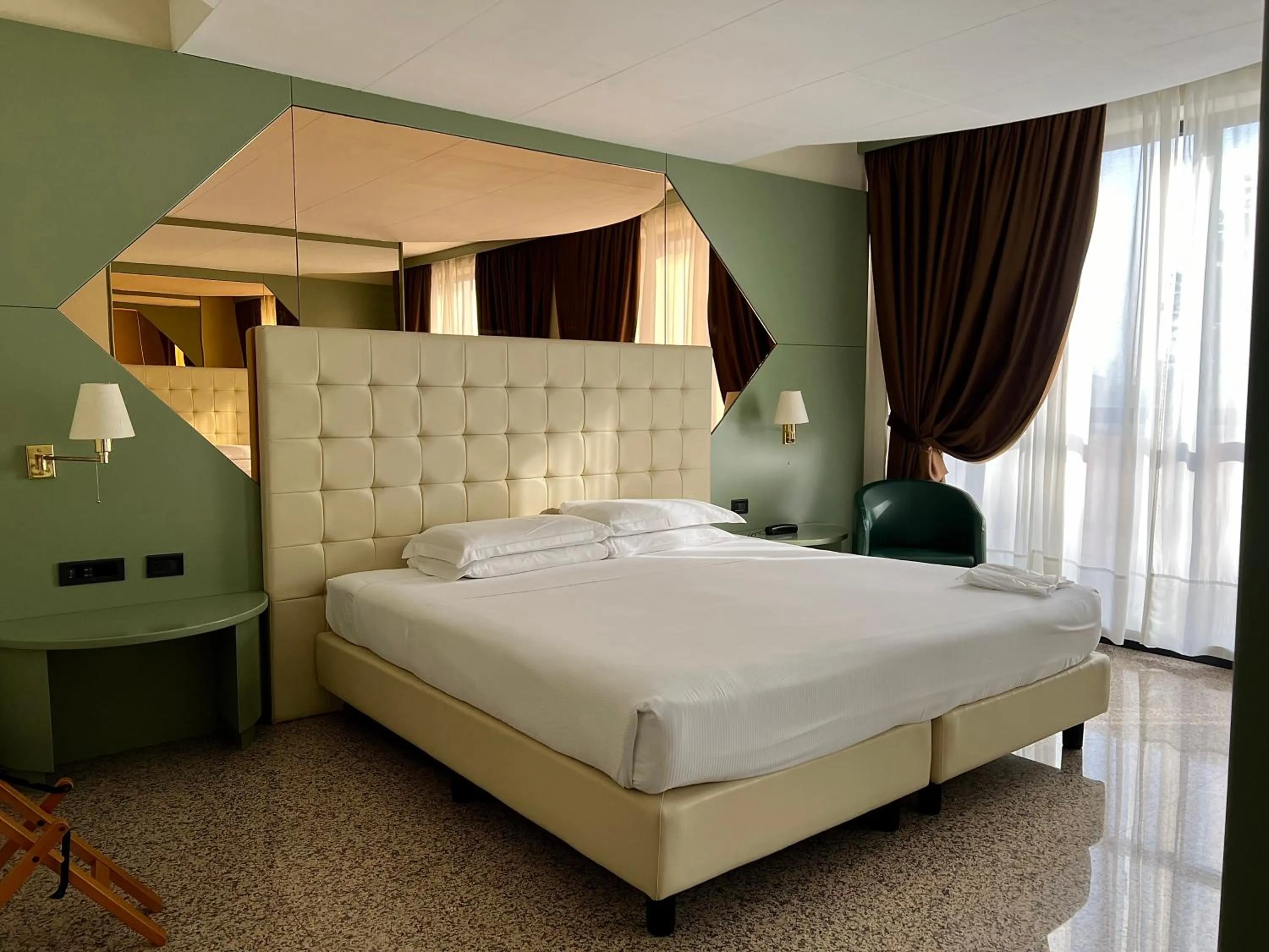 Bedroom, Bed in Hotel Diamante