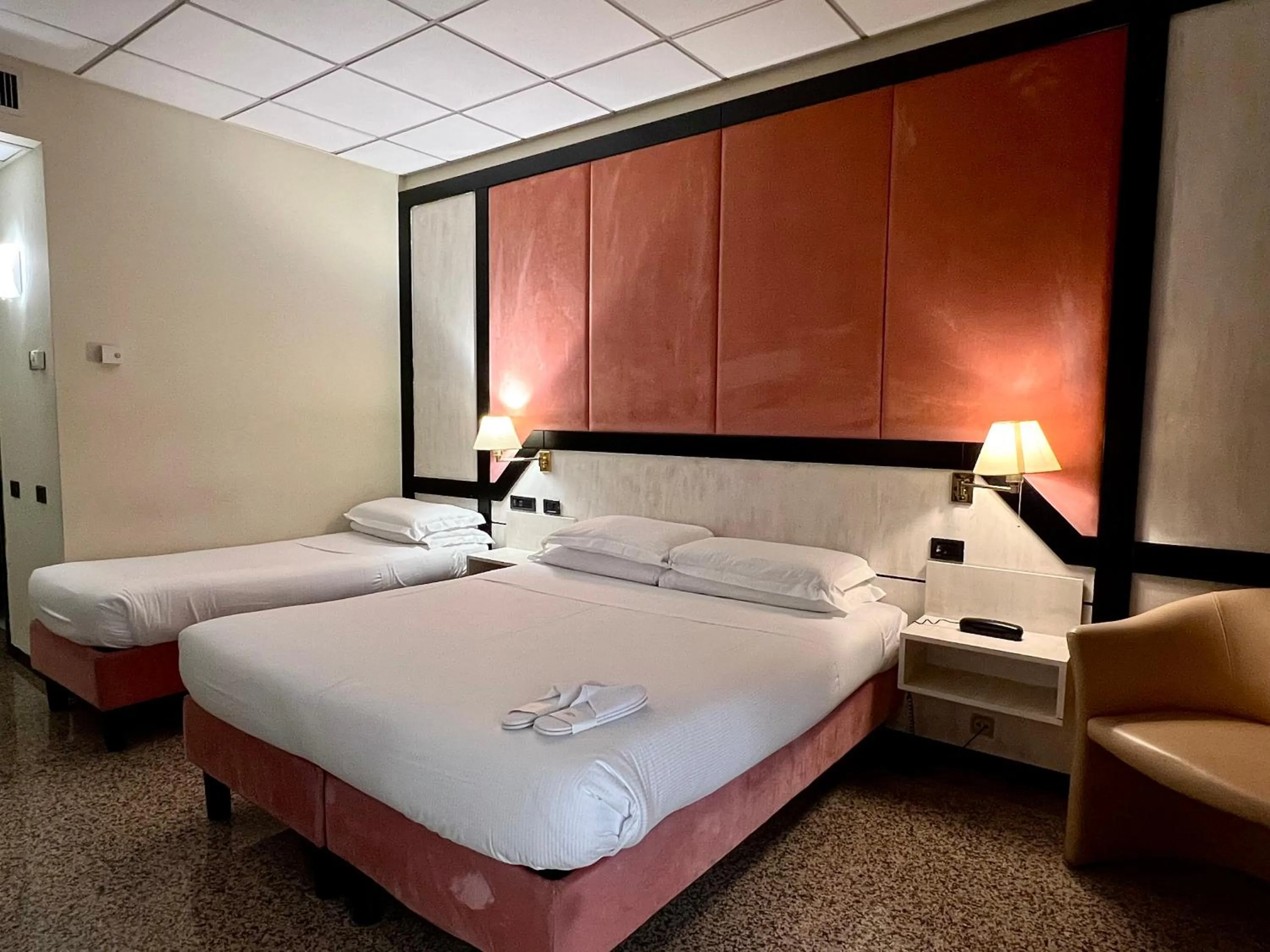 Bedroom, Bed in Hotel Diamante