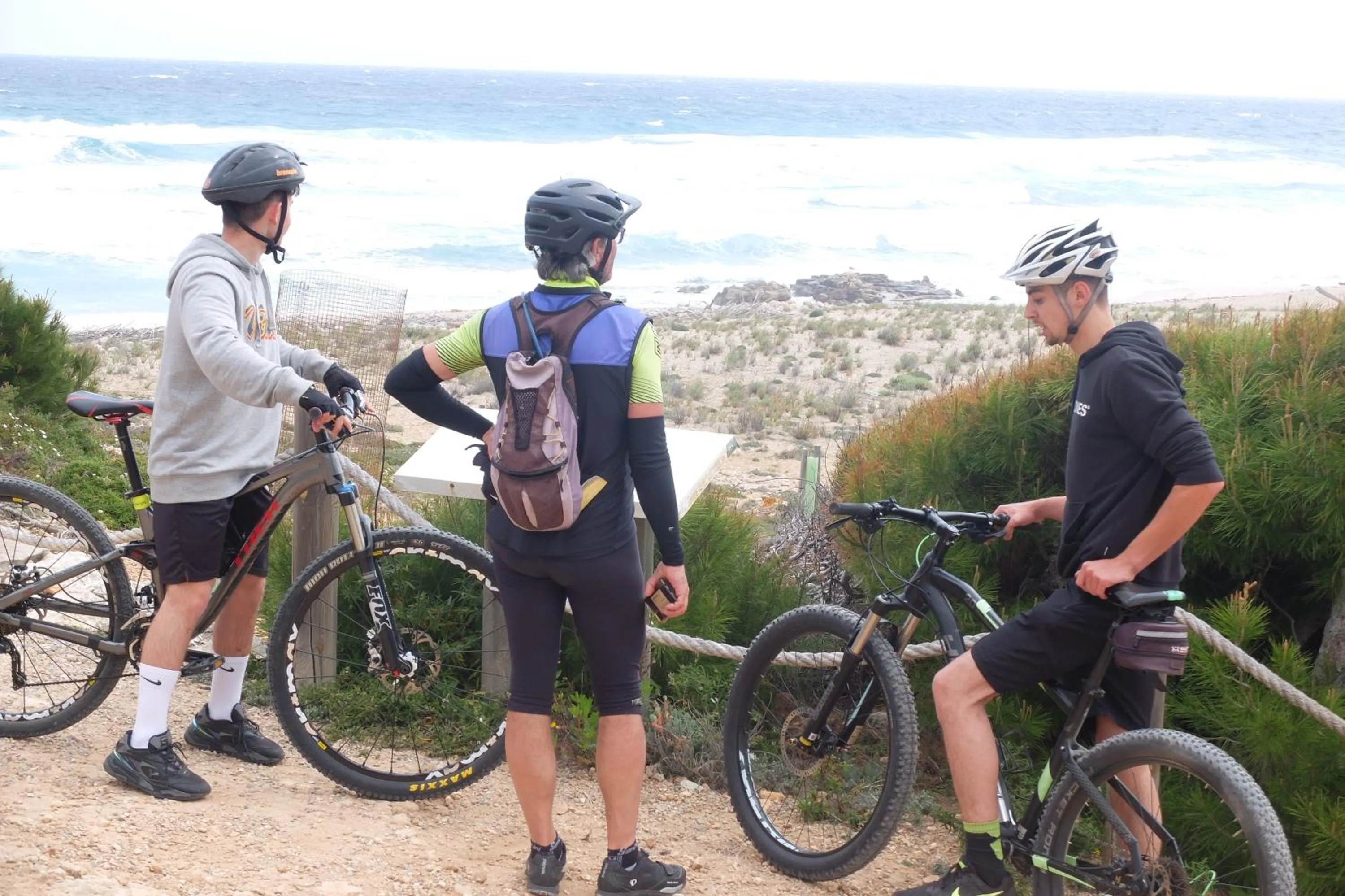 Hiking in Bell Port Hotel