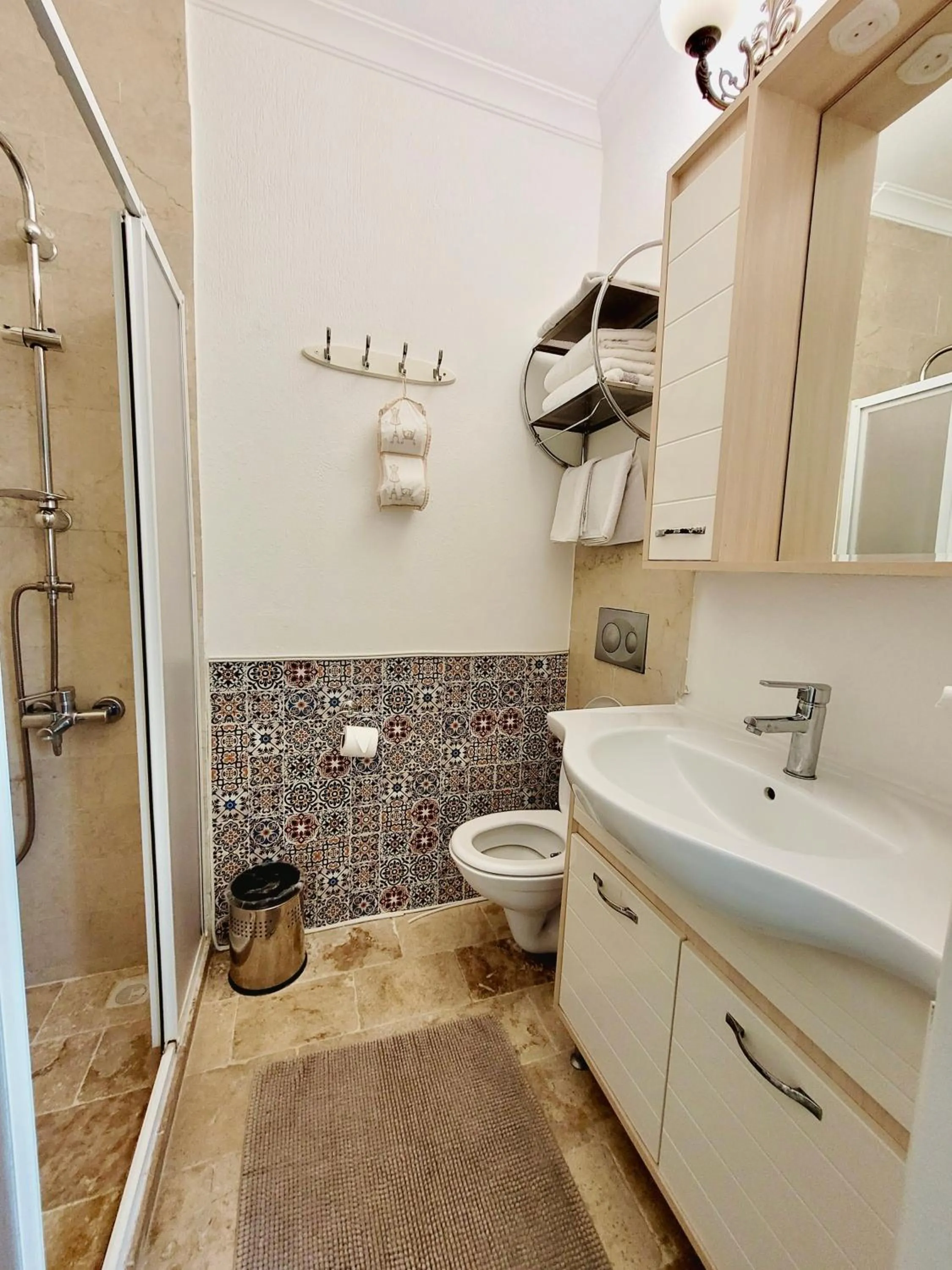 Bathroom in Berg Hotel