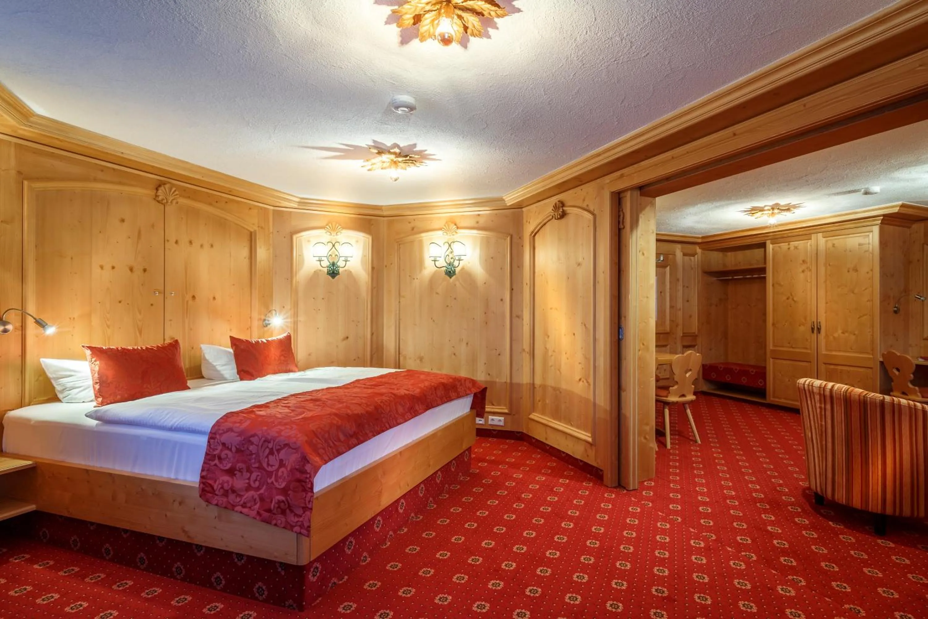 Photo of the whole room, Bed in Landhotel Bartlehof