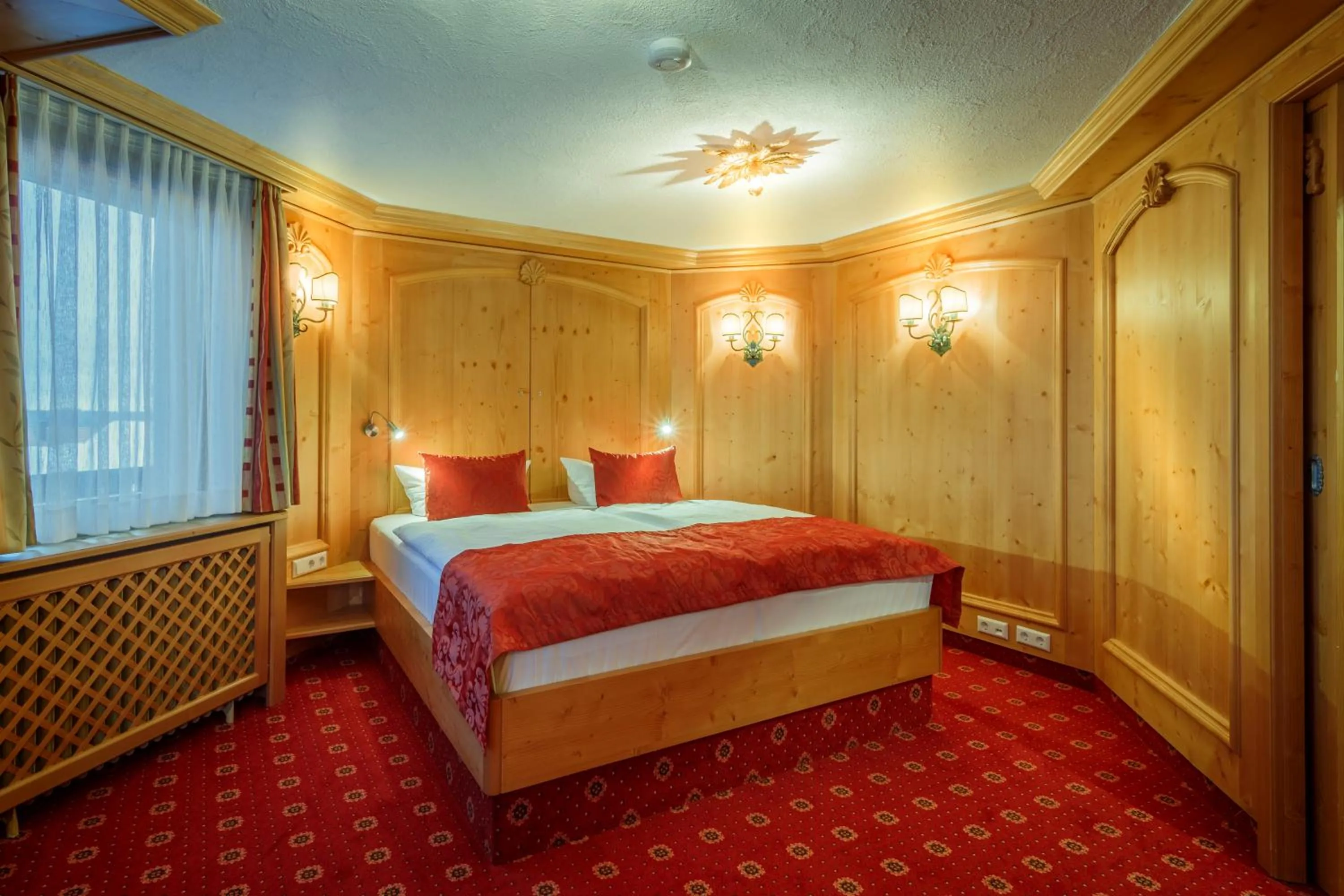 Bedroom, Bed in Landhotel Bartlehof