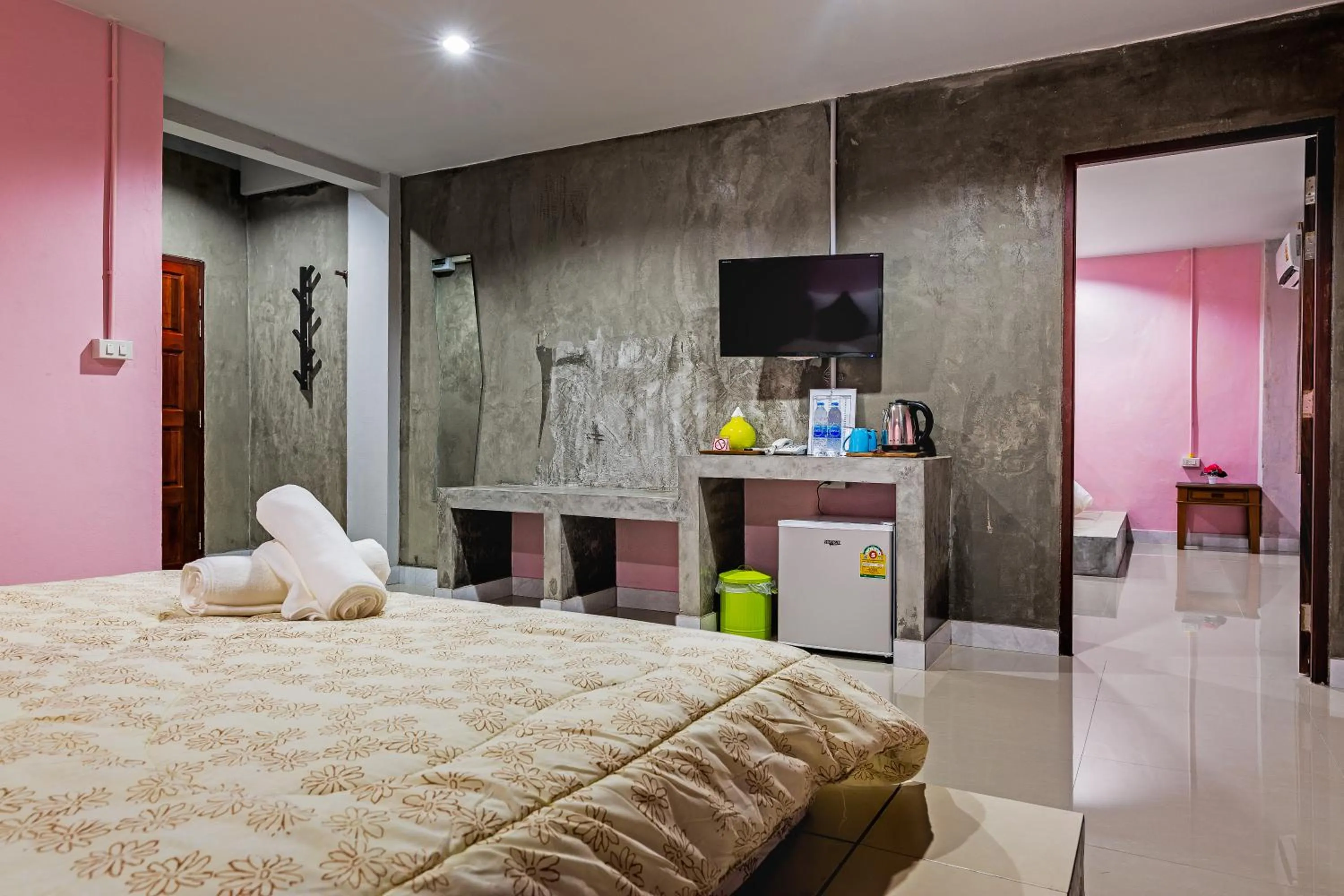 Bed in The Guest Hotel Krabi