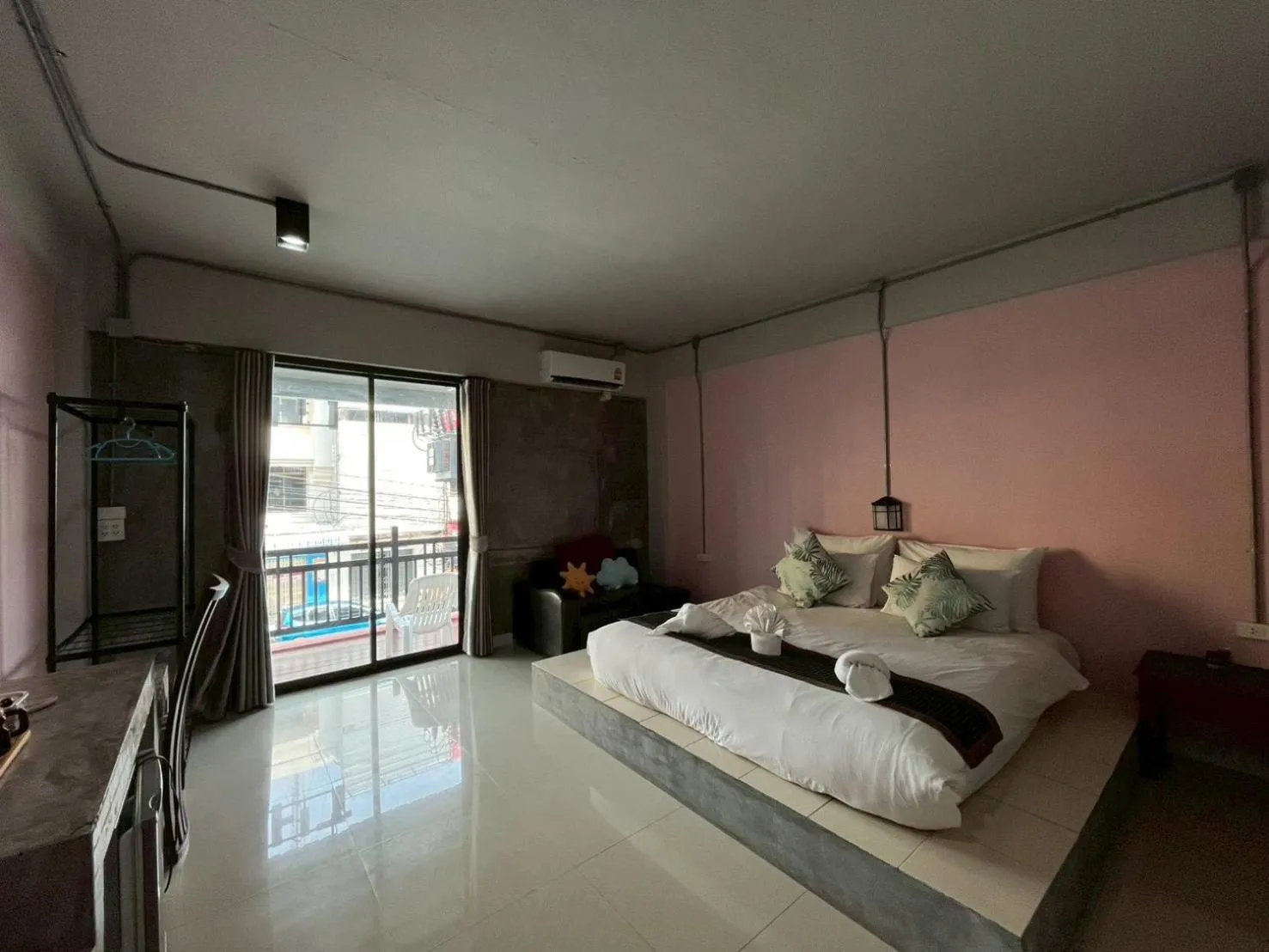 Bed in The Guest Hotel Krabi