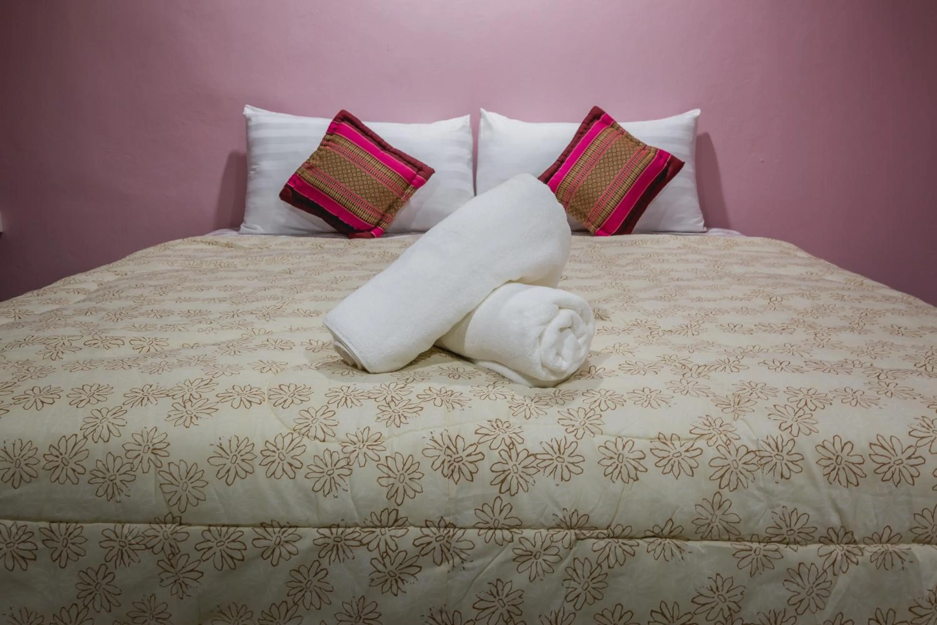 Bed in The Guest Hotel Krabi