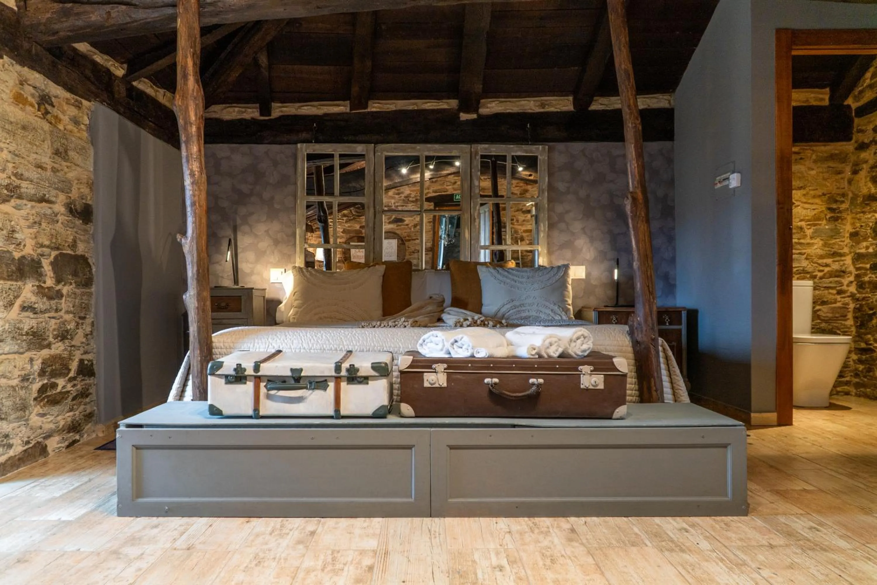 Photo of the whole room, Bed in Complejo Rural Lar de Vies