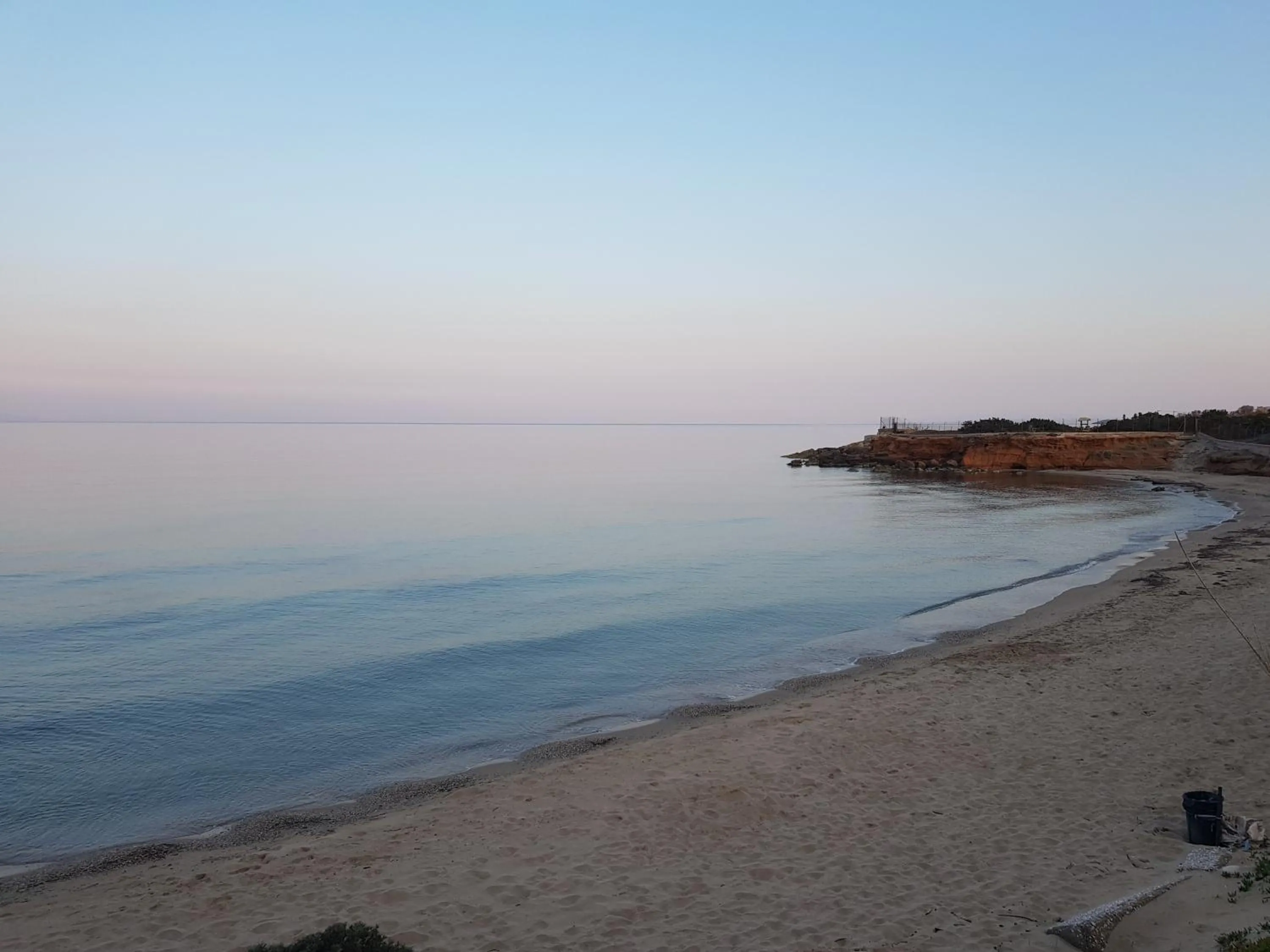 Beach in Villa d'Irene-near athens airport , 200 meters from the beach davis