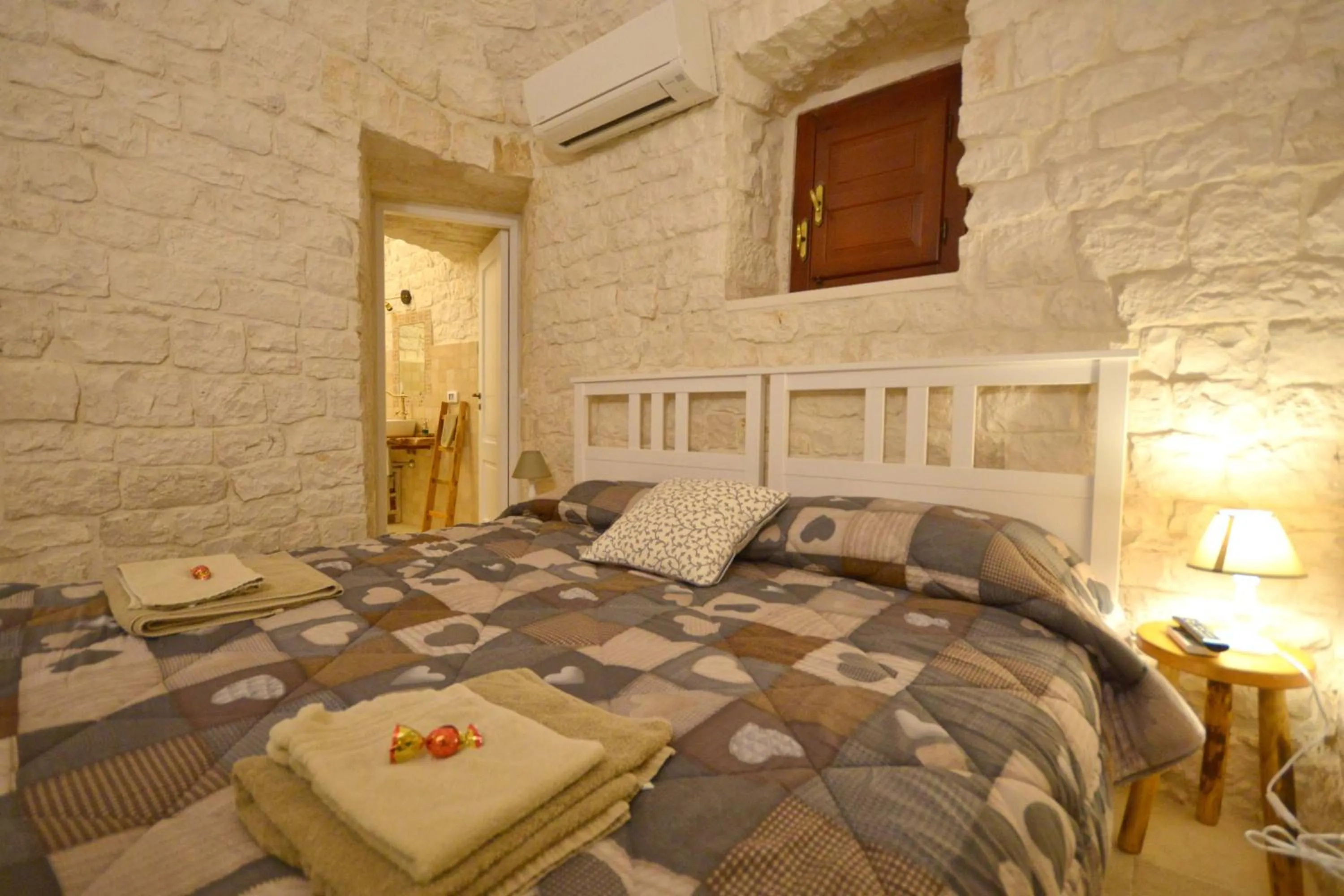 Bed in Trulli Petra Chiara