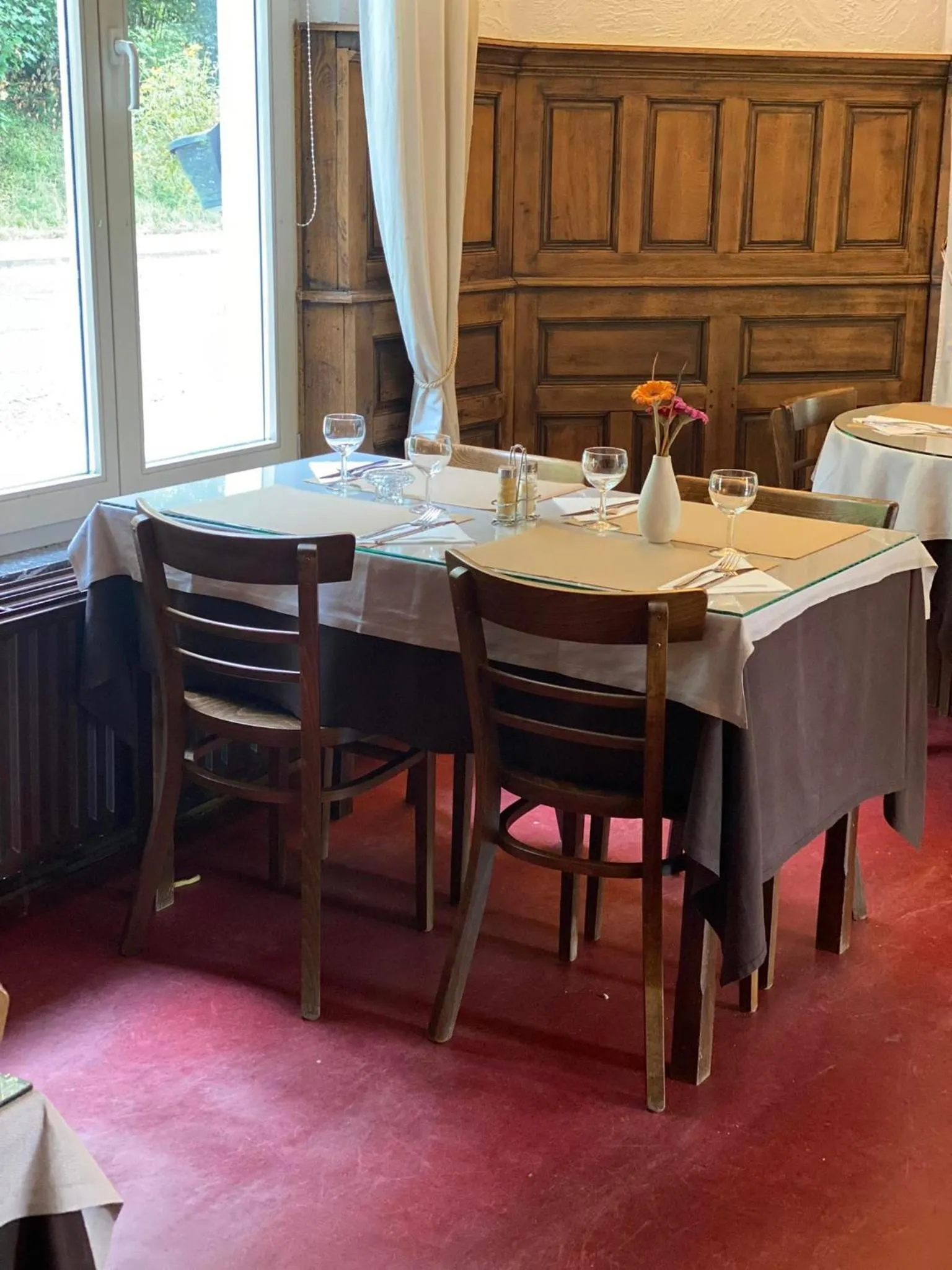 Restaurant/places to eat in Parkhotel Villa des Effats Vielsalm