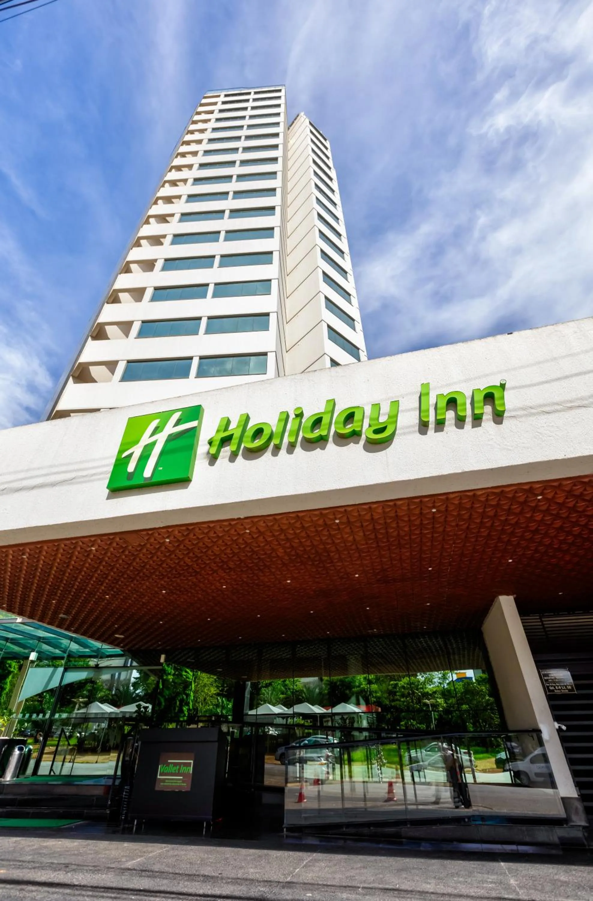 Facade/entrance in Holiday Inn - Goiania by IHG