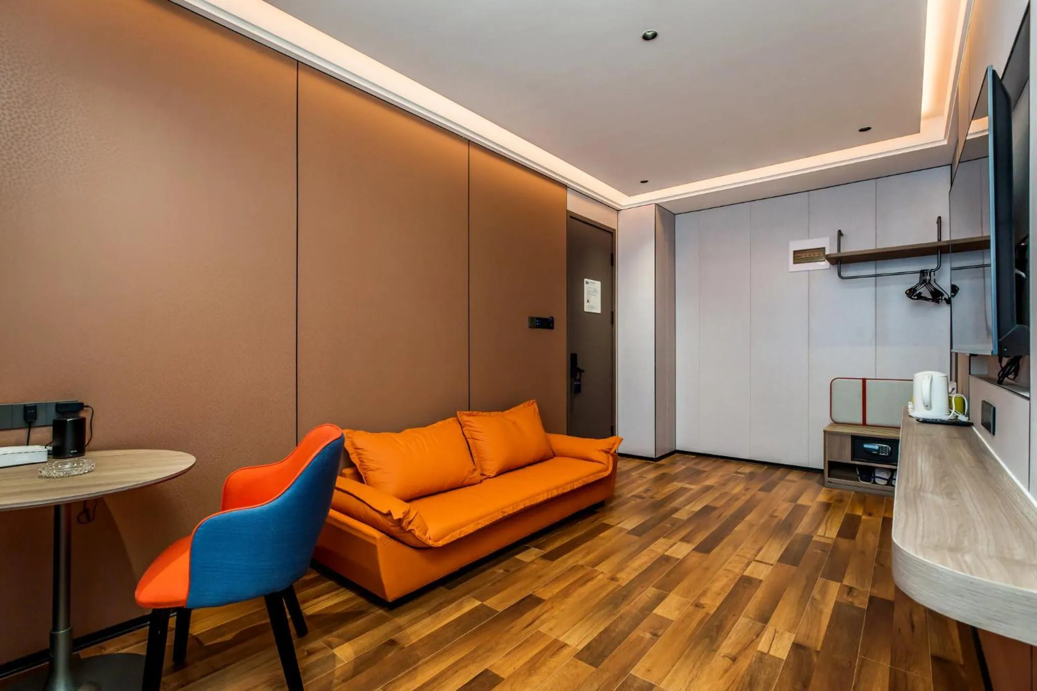 Photo of the whole room in Holiday Inn Express Chengde Downtown by IHG