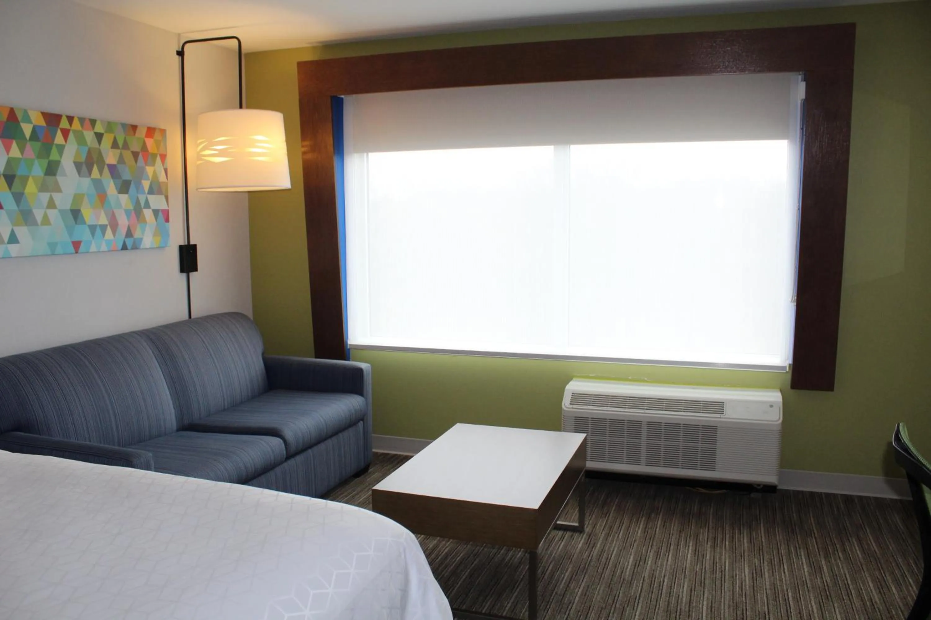 Seating area in Holiday Inn Express & Suites - Gettysburg by IHG