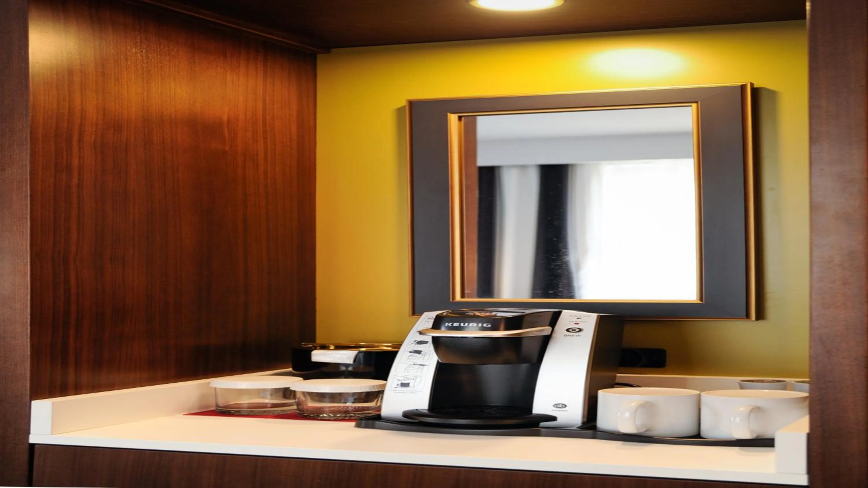 Photo of the whole room in Hotel Indigo - Kansas City Downtown by IHG