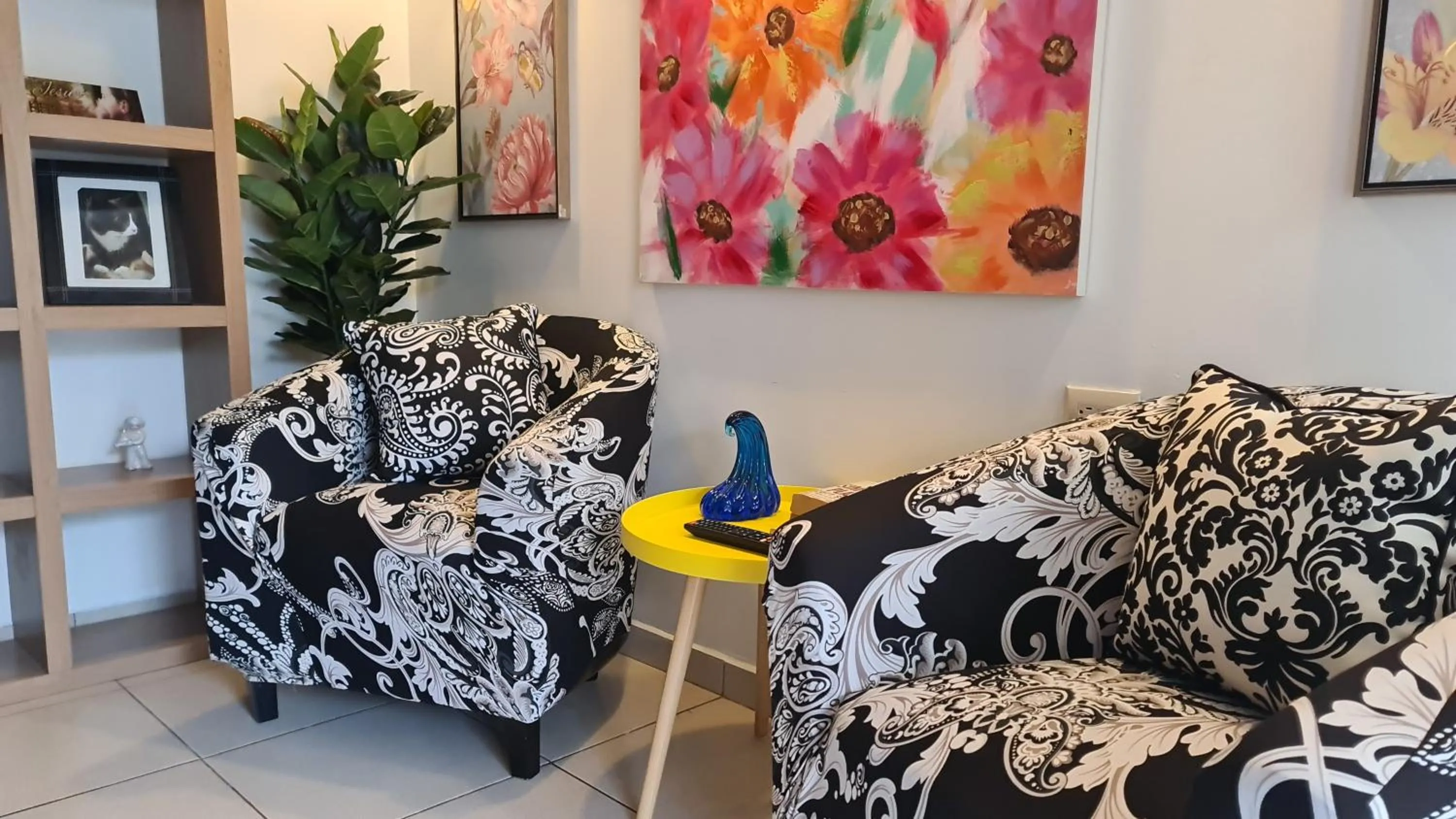 Seating area in El Encanto Condominiums