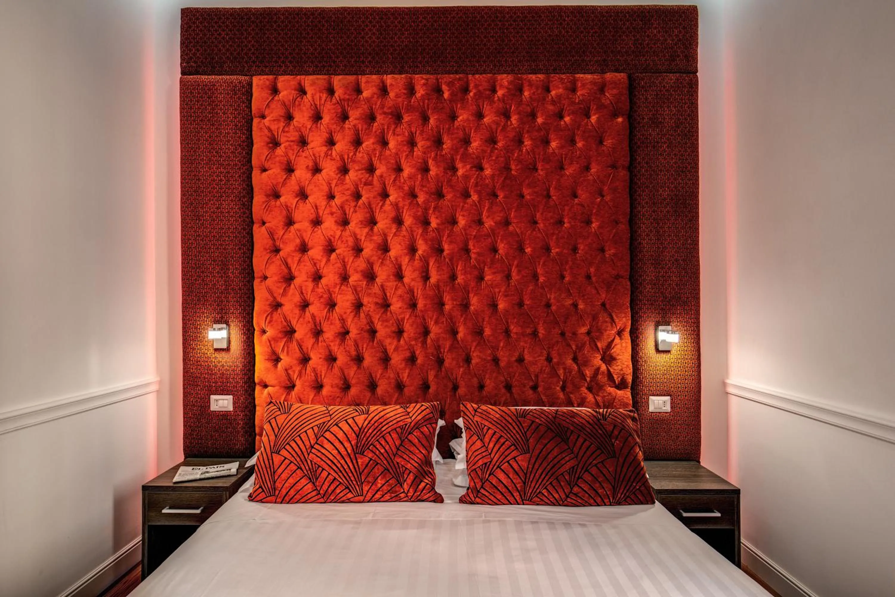 Photo of the whole room, Bed in La Foresteria Luxury Suites