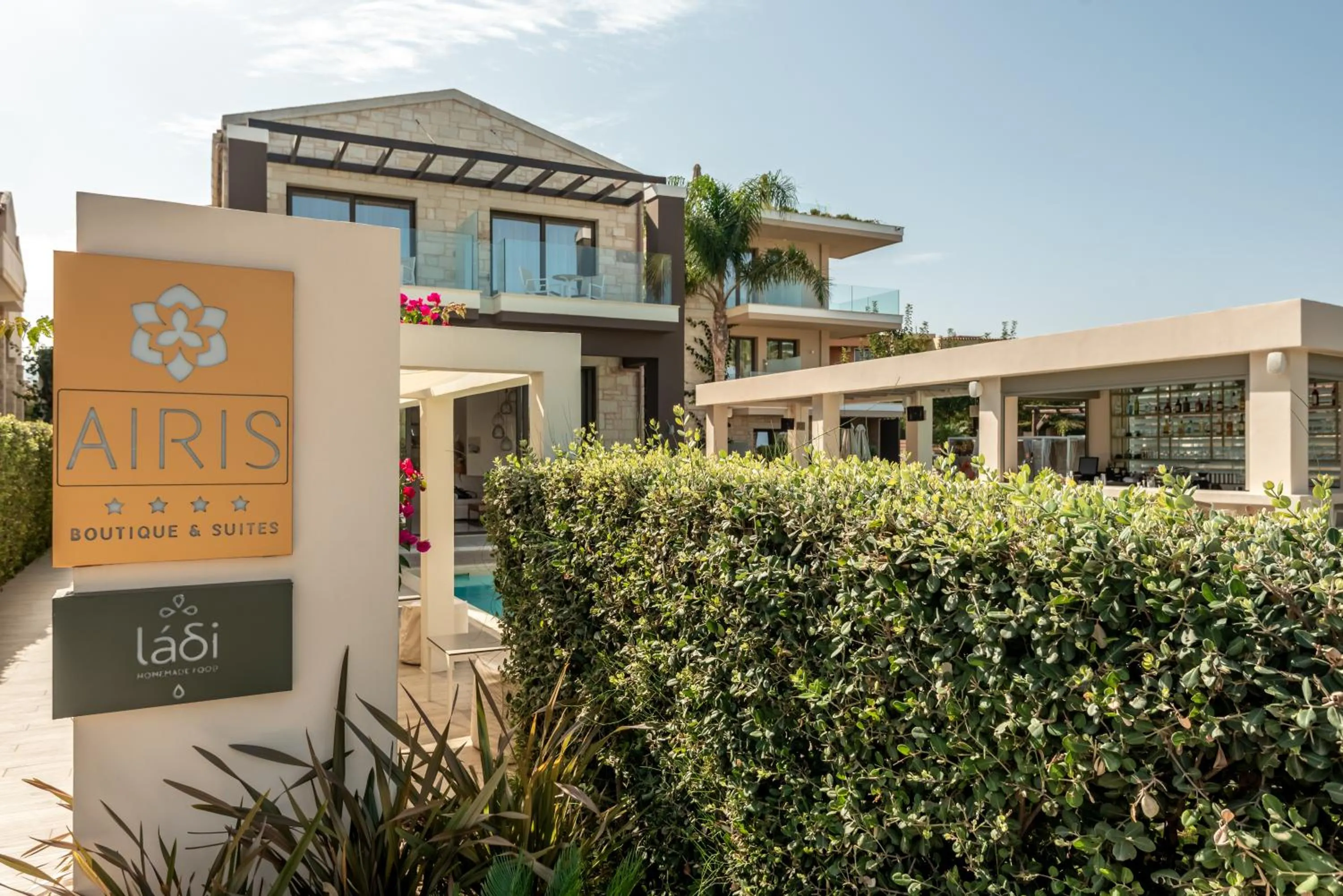 Airis Boutique Hotel & Suites - For adults only