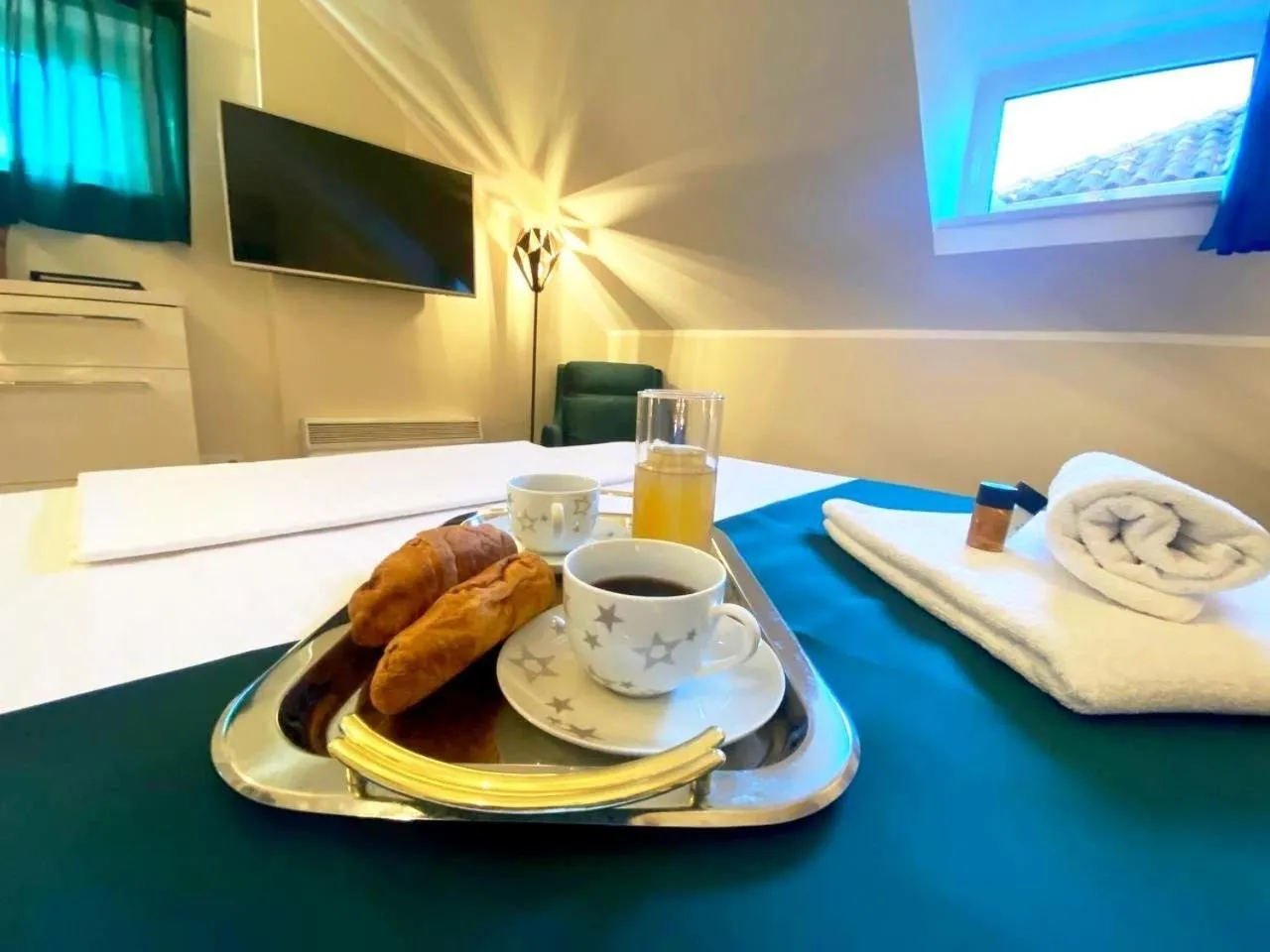 Bedroom in D & Sons Apartments