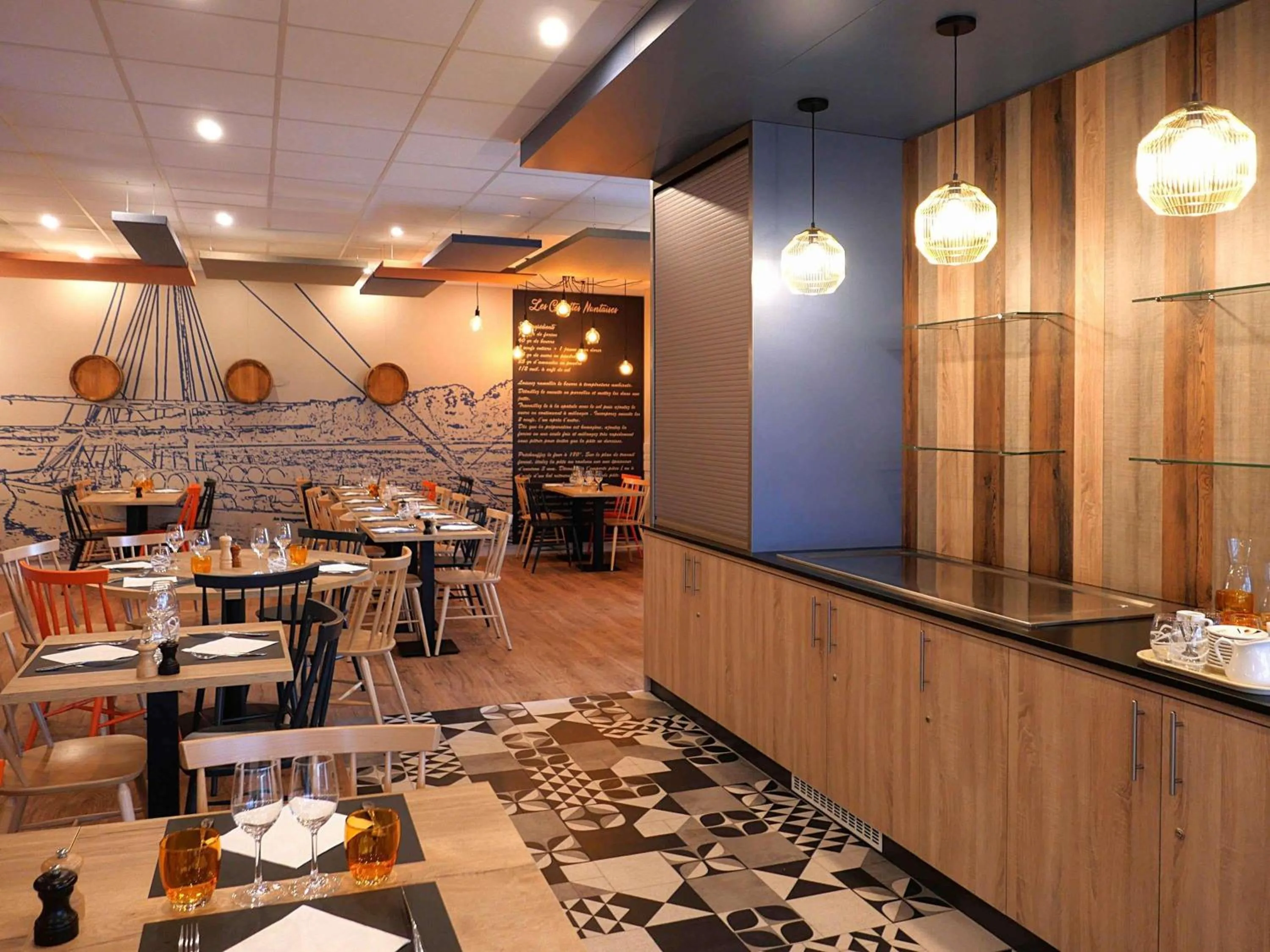 Restaurant/places to eat in ibis Styles Ancenis Centre