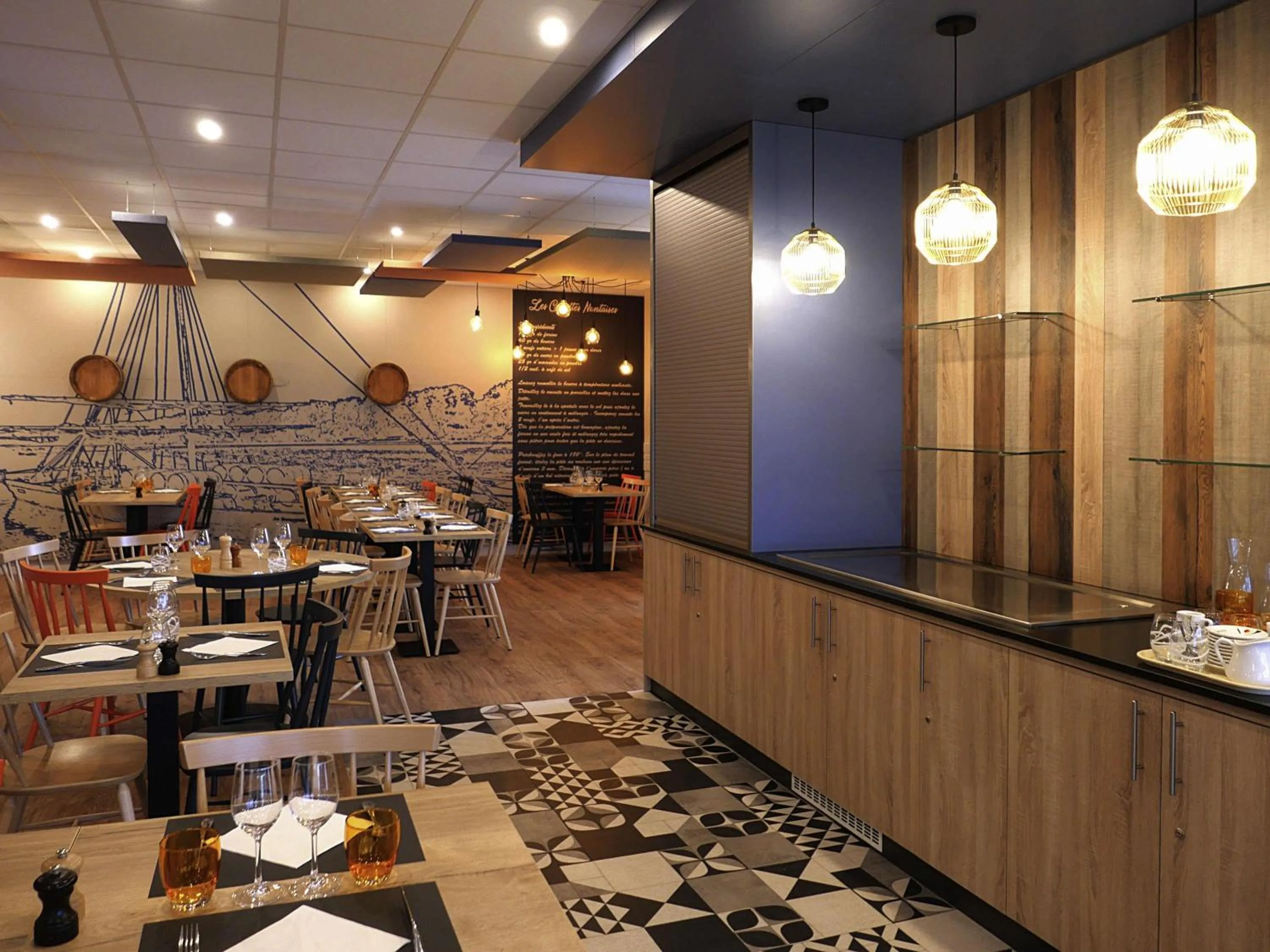 Restaurant/places to eat in ibis Styles Ancenis Centre