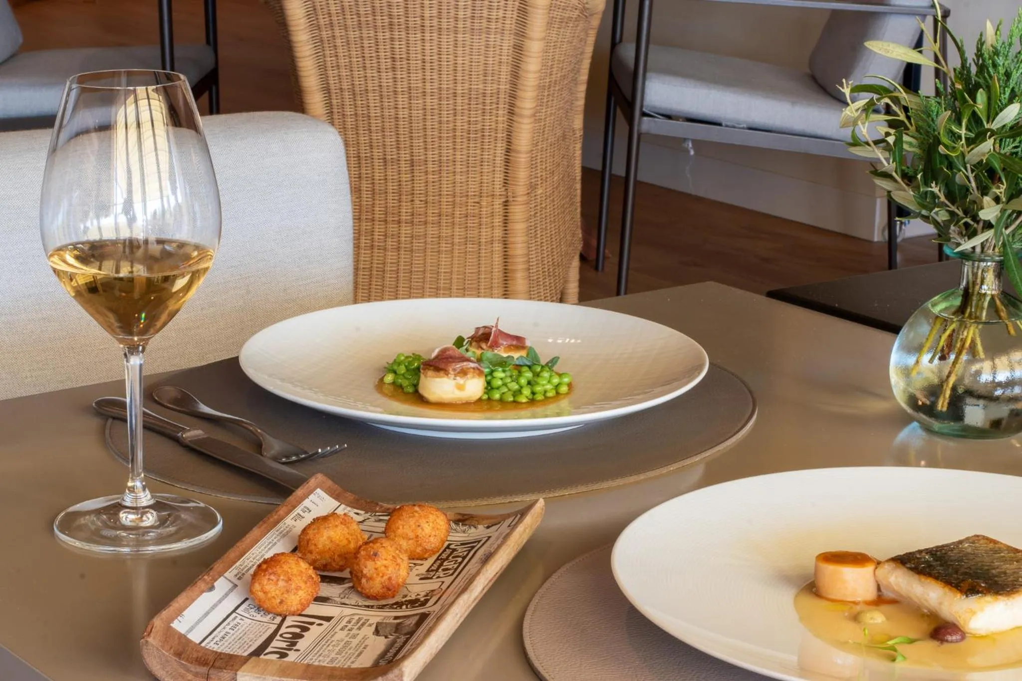 Food and drinks in Hotel Peralada Wine Spa & Golf