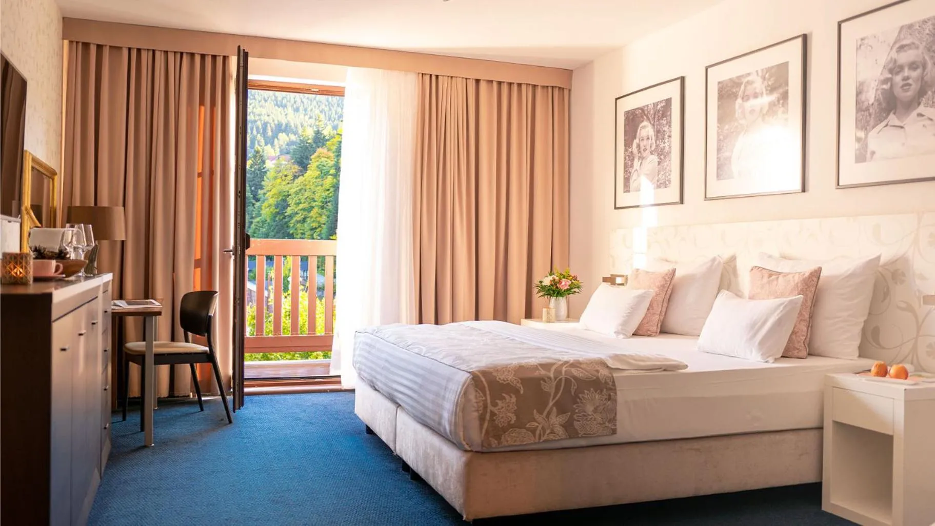 Bed in Hotel Savoy Špindlerův Mlýn