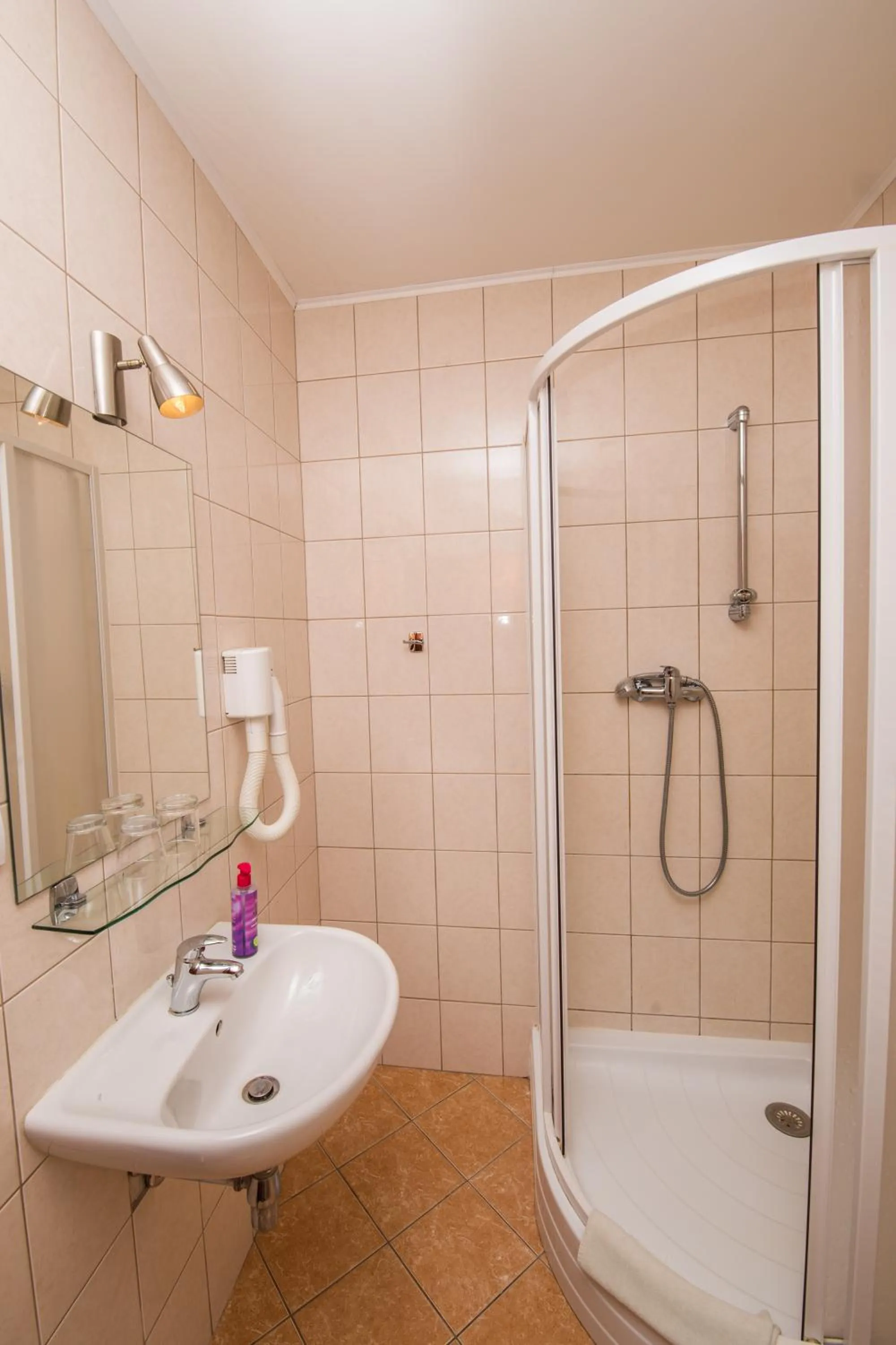 Shower in Hotel Morava