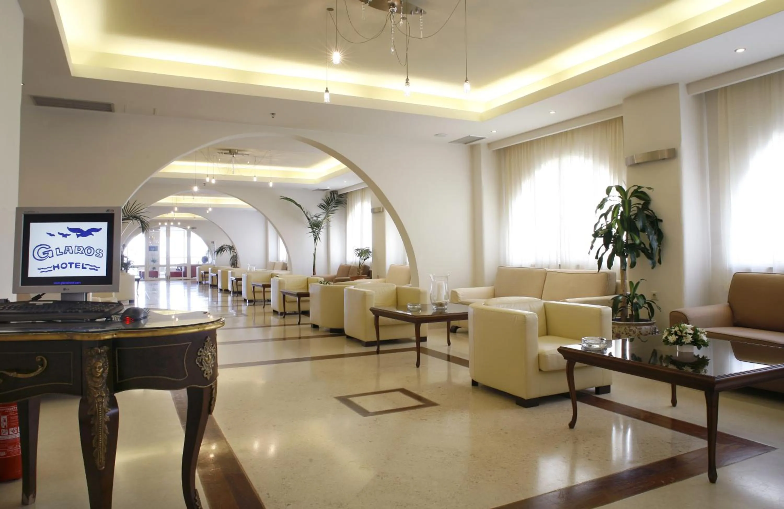 Seating area in Glaros Beach Hotel