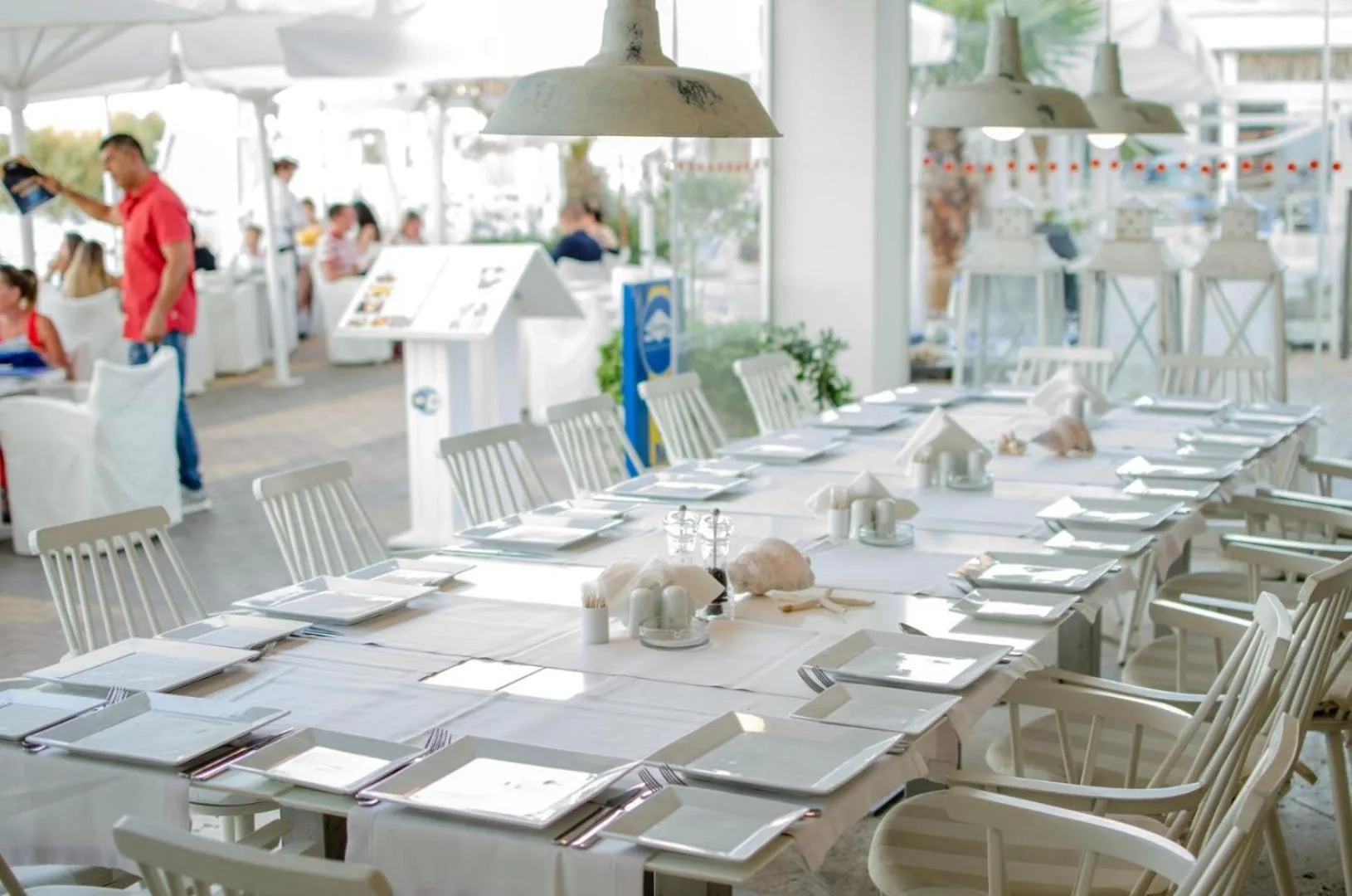 Restaurant/places to eat in Glaros Beach Hotel