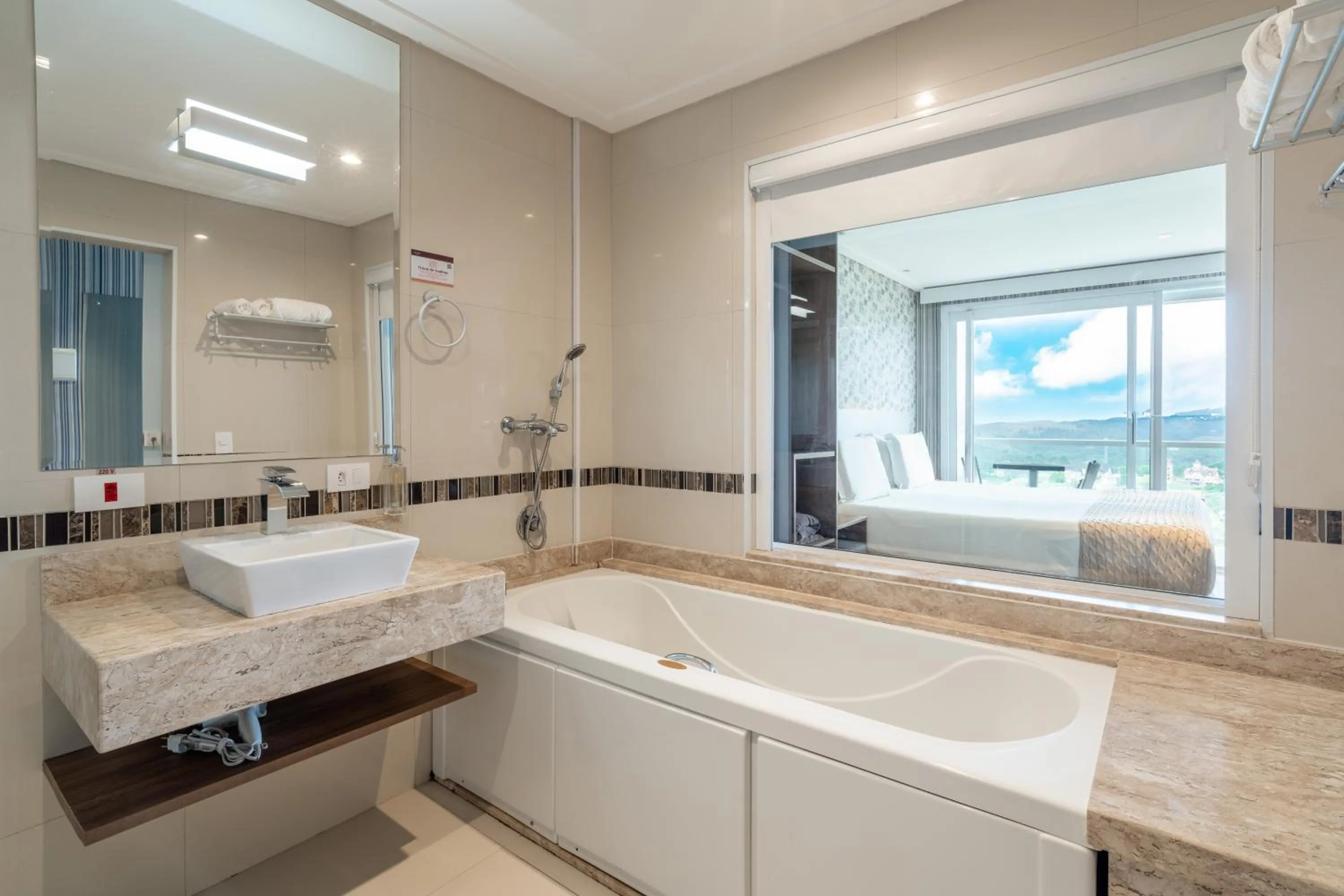 Hot Tub in Chris Wellness Resort Hotel